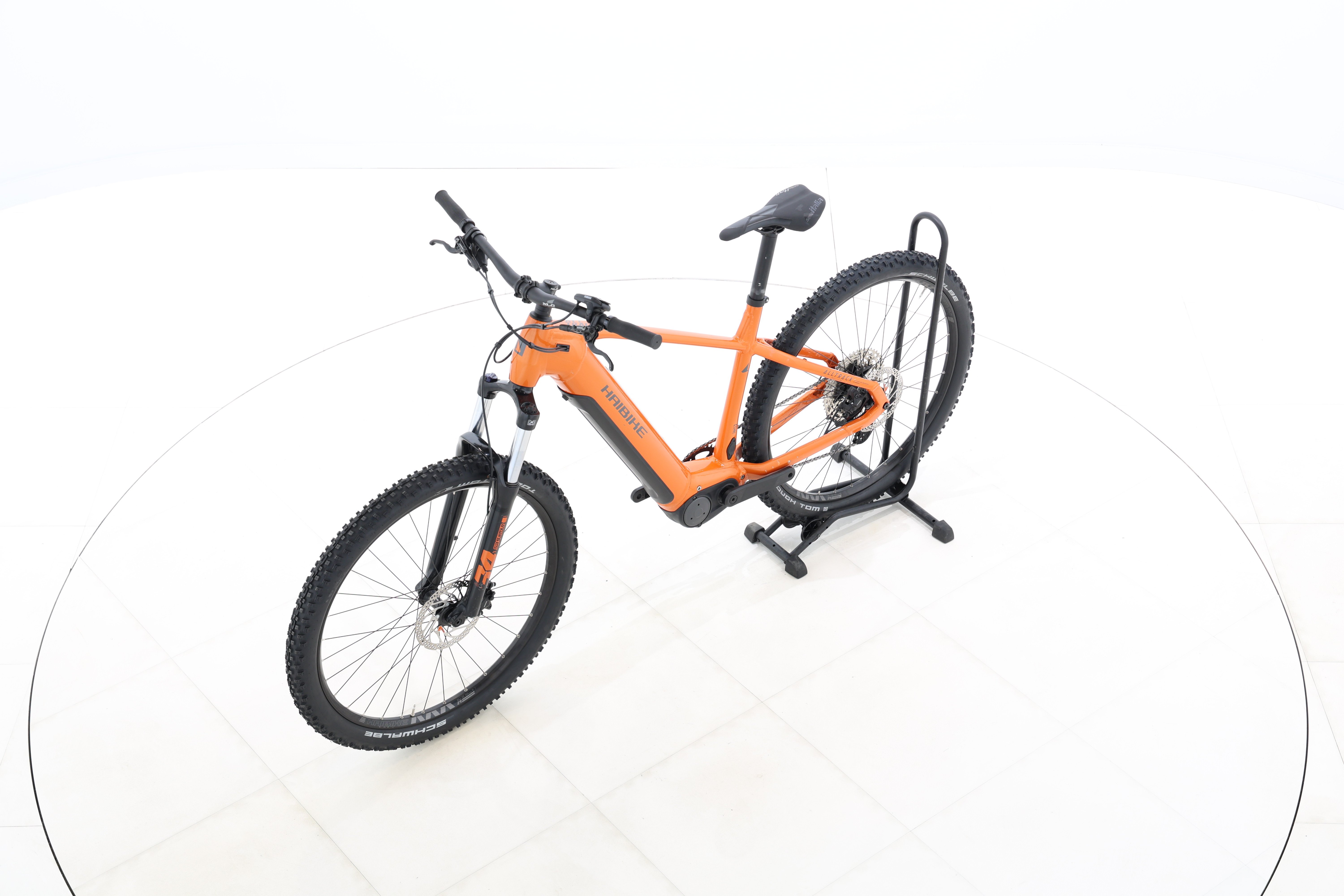 23c15cbf-0734-4428-be65-222300e24c04