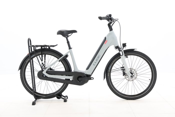 Cube SUPREME HYBRID ONE 500 2024