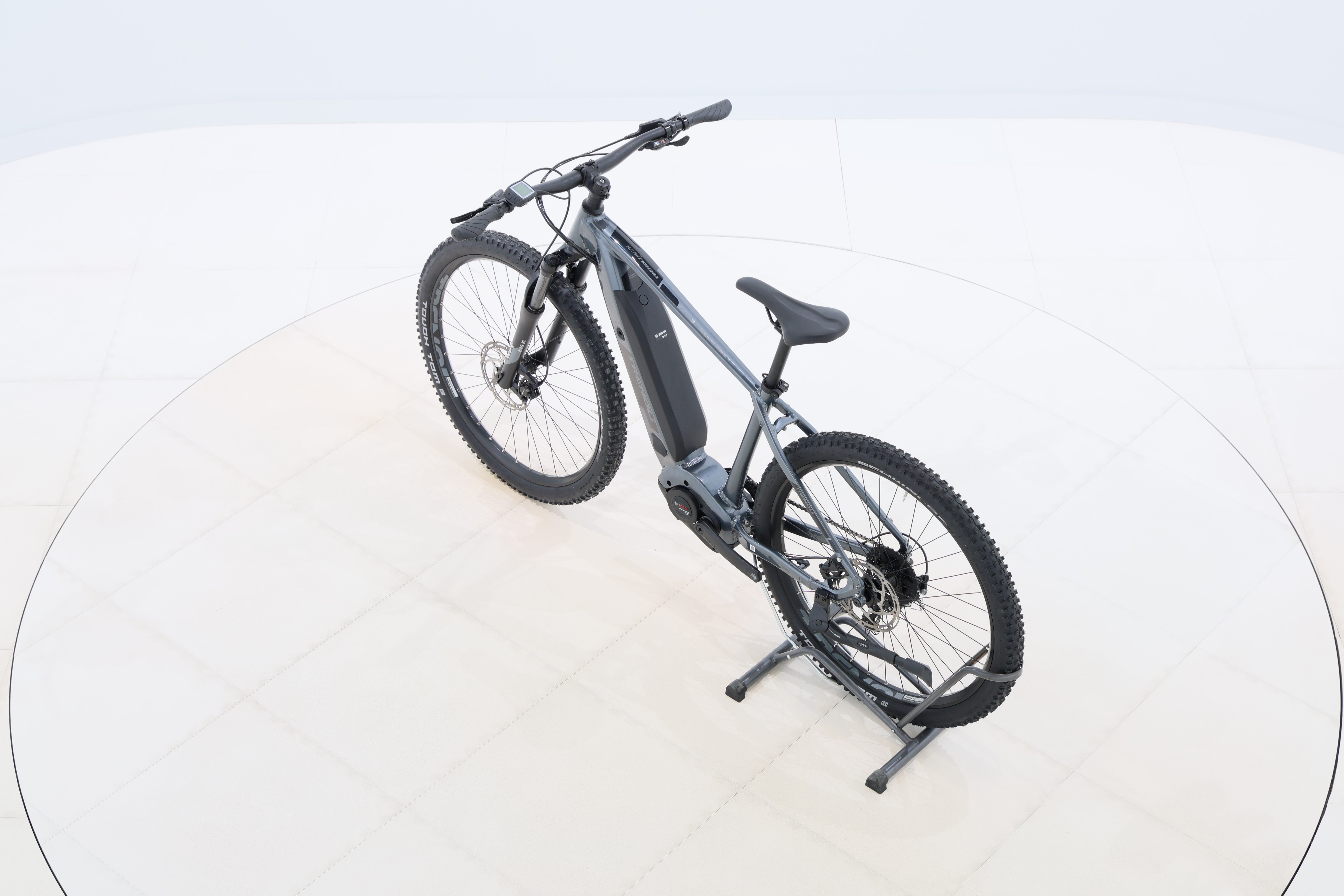 339e0563-cddf-455a-994a-85ff209f0d4b