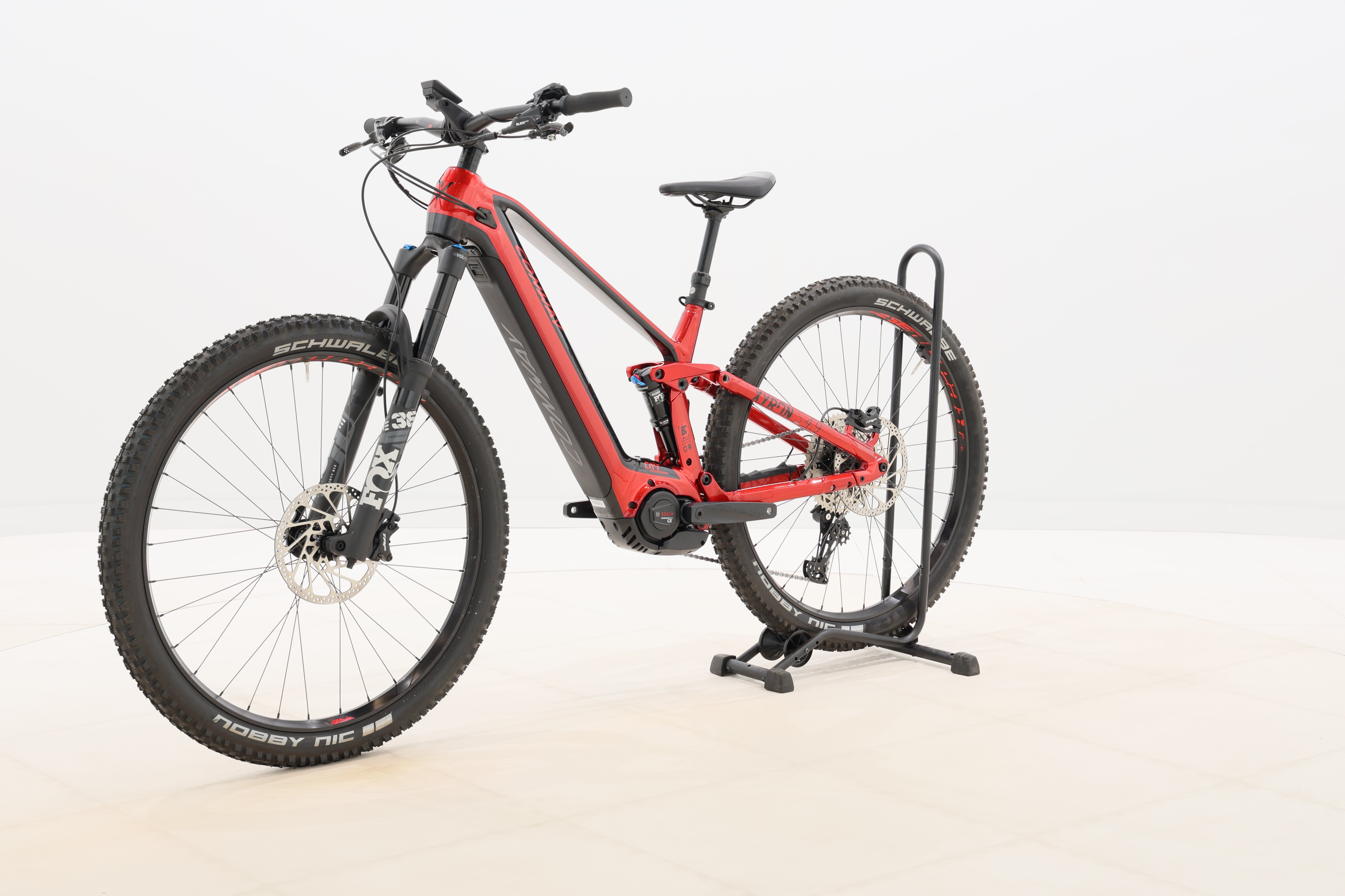 687fb070-4d35-4167-a285-320132f5200e