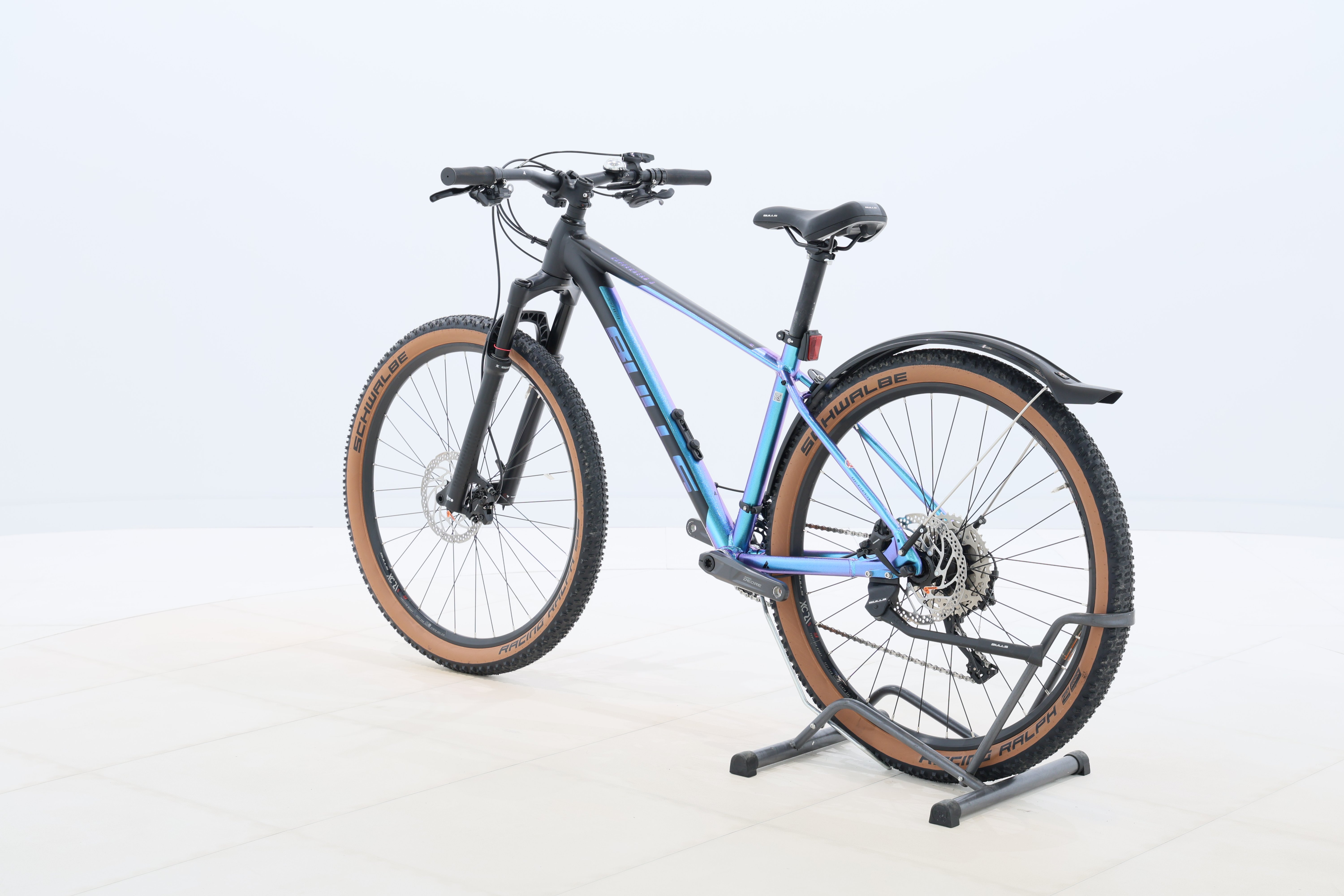 e1ac93f1-1ba3-4eb4-804d-70d430f9f20a