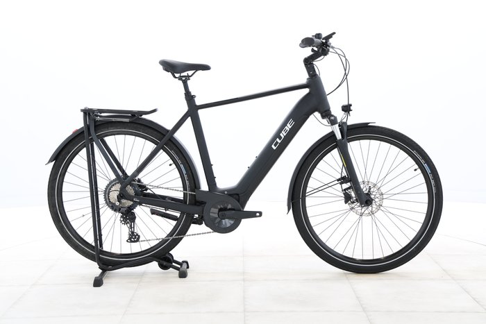Cube Touring Hybrid Pro 625 2023