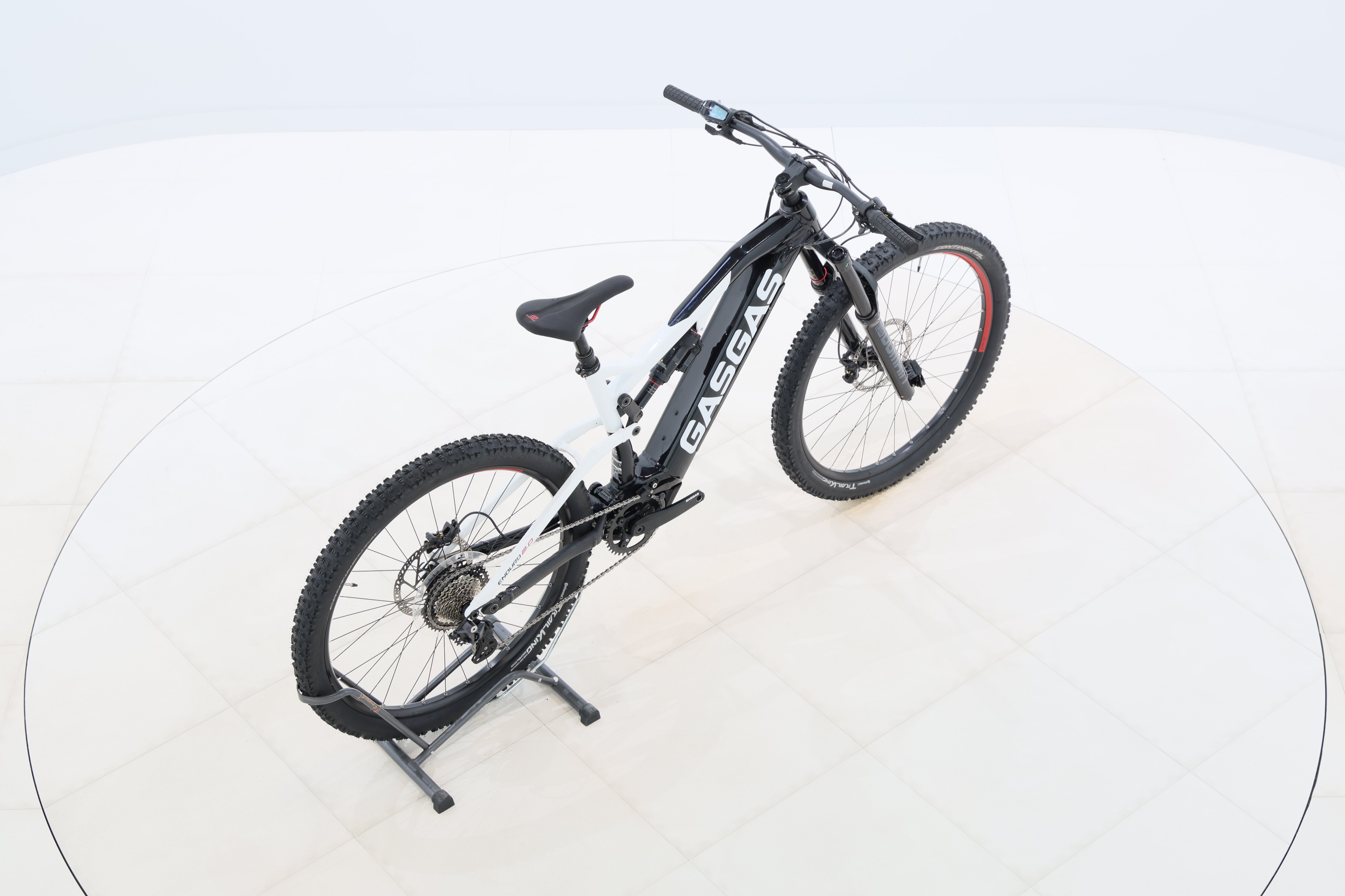 3a87f035-f113-4a42-84e9-ad3dd1d9f8c8