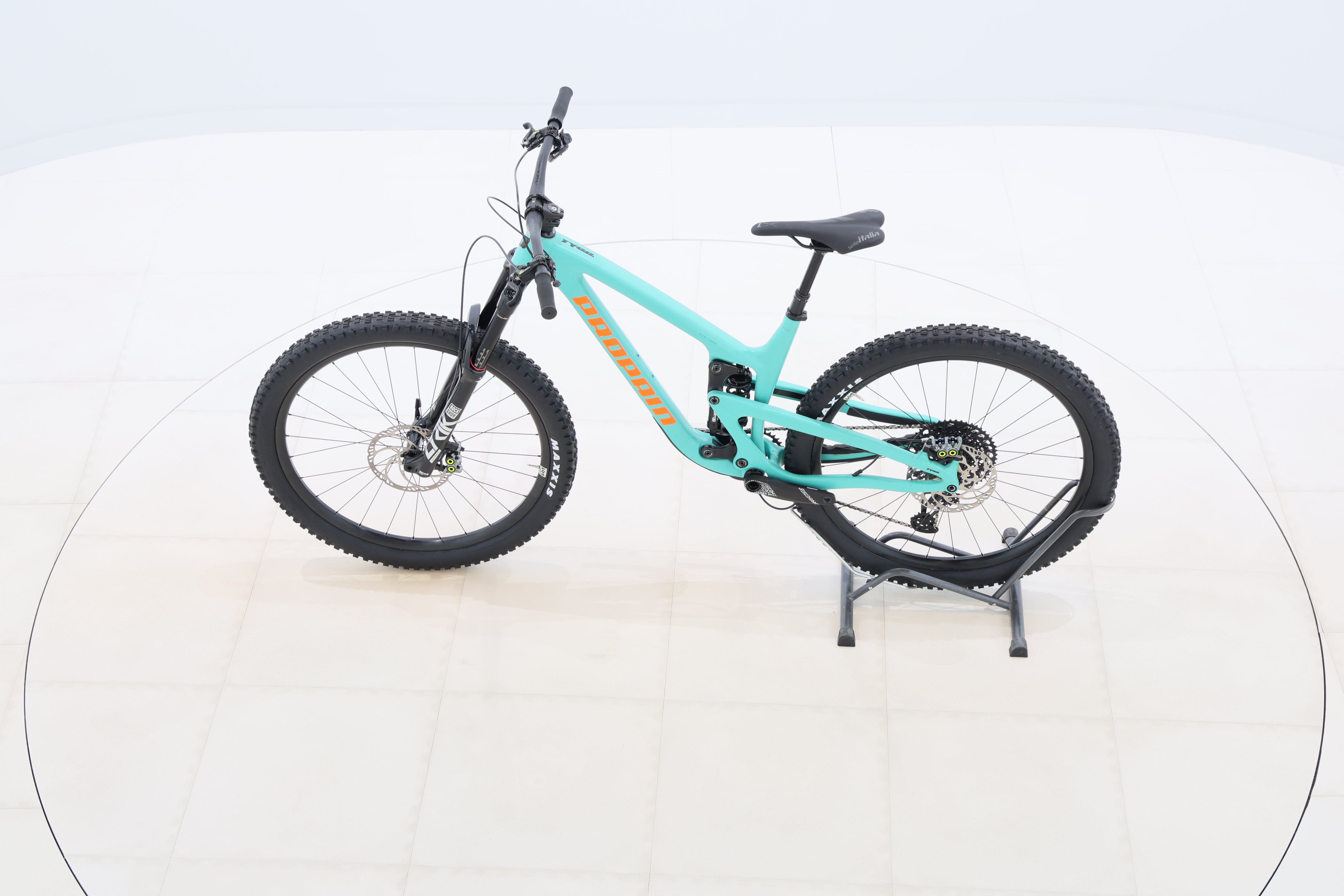 fec38ba5-8b02-4e37-9438-cc8aa18f4483