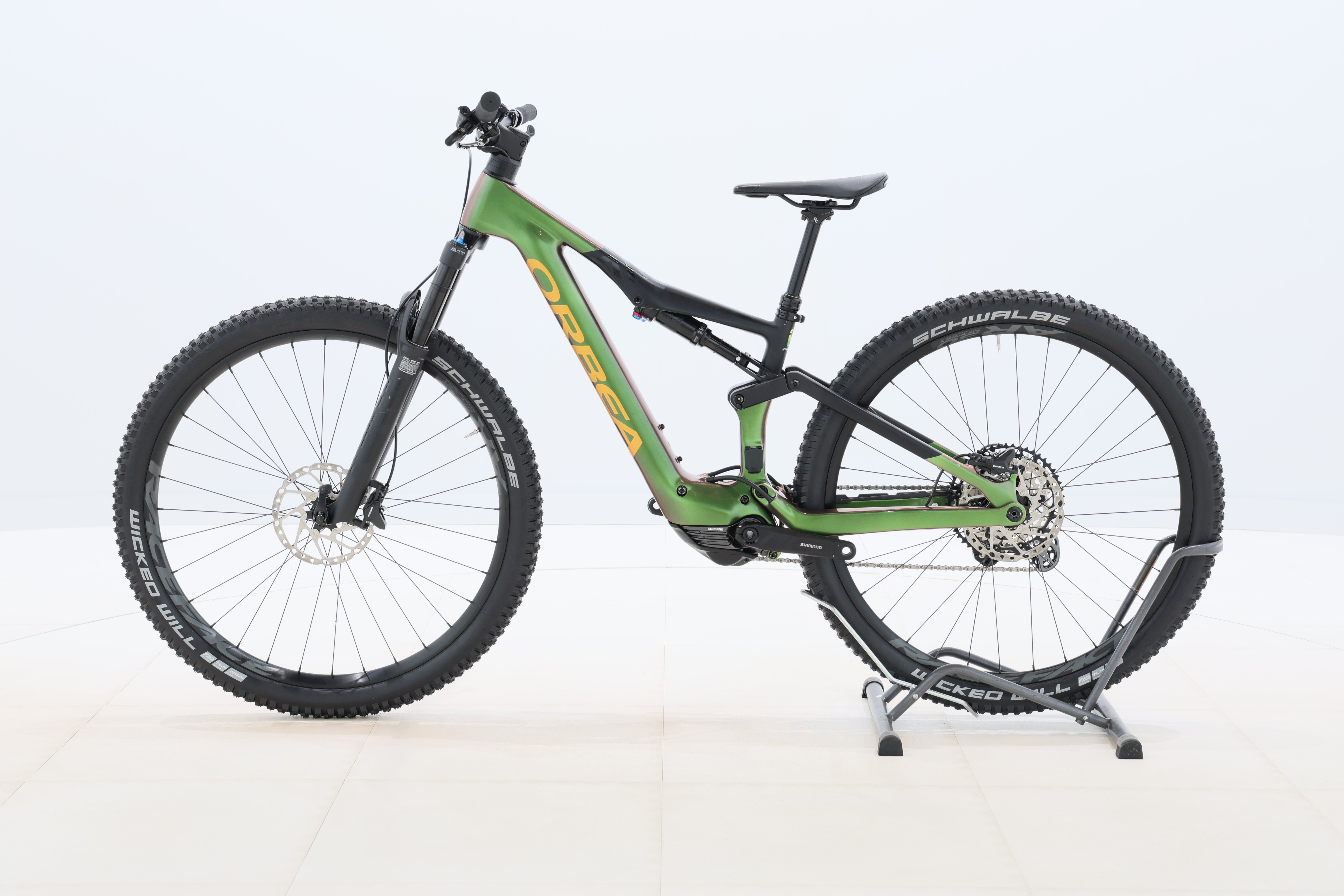 ea49107d-b88f-459a-afcf-95c6ace7b7b7