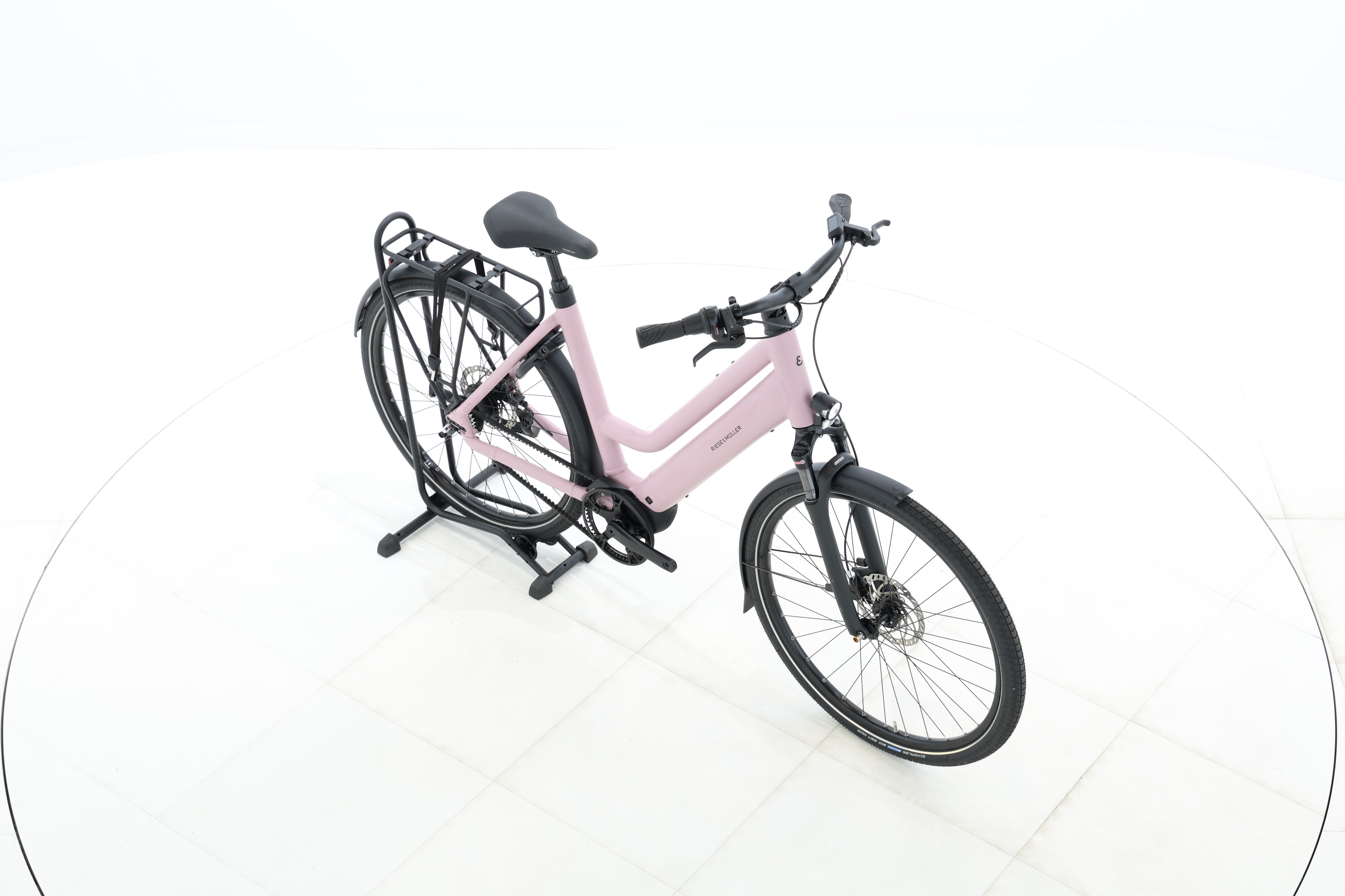 926c9a88-c3f9-4a8a-b852-04fb0c8e45de