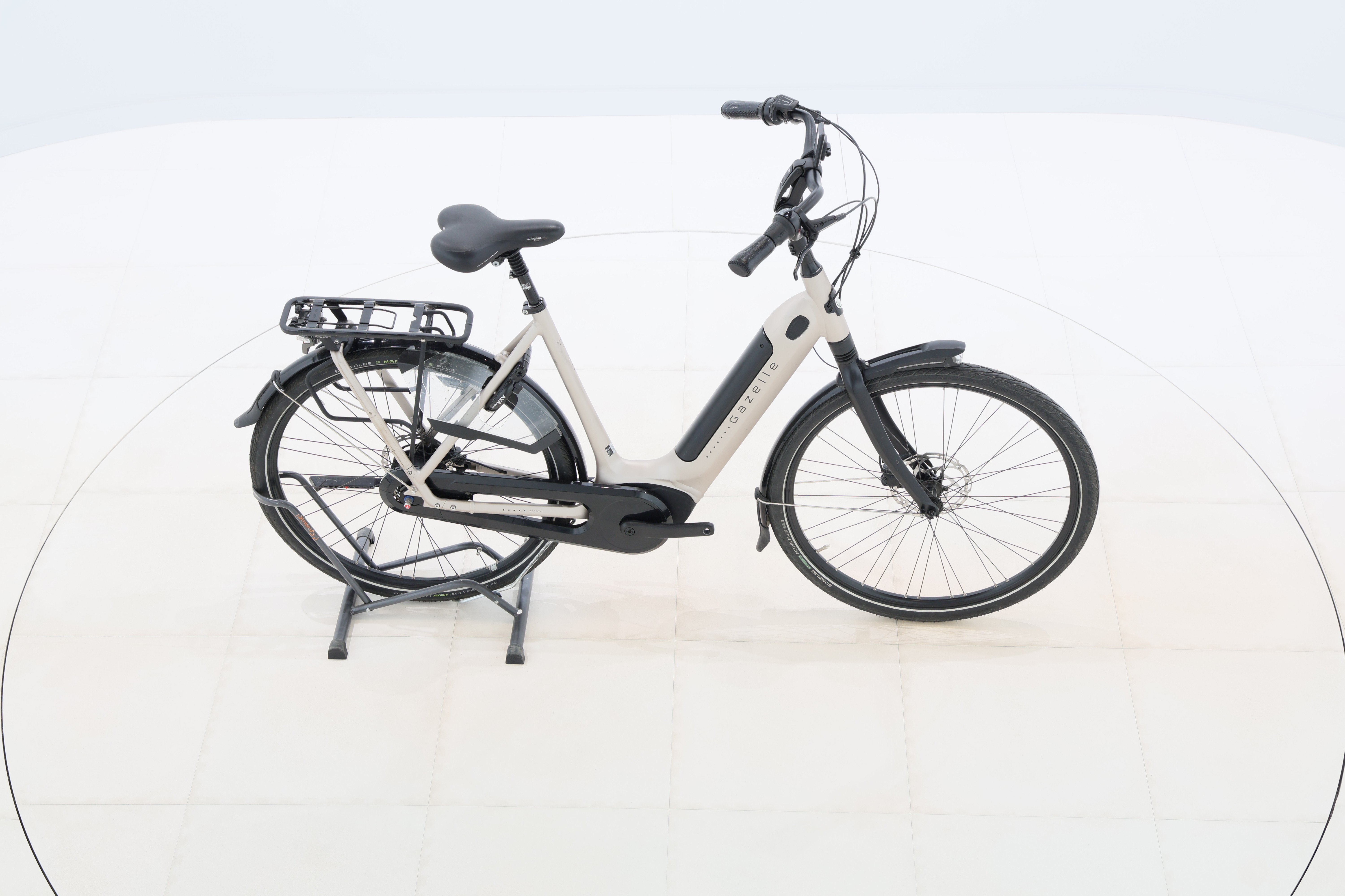 8ced20e8-a9ad-4c9e-bba4-2017963fc40e