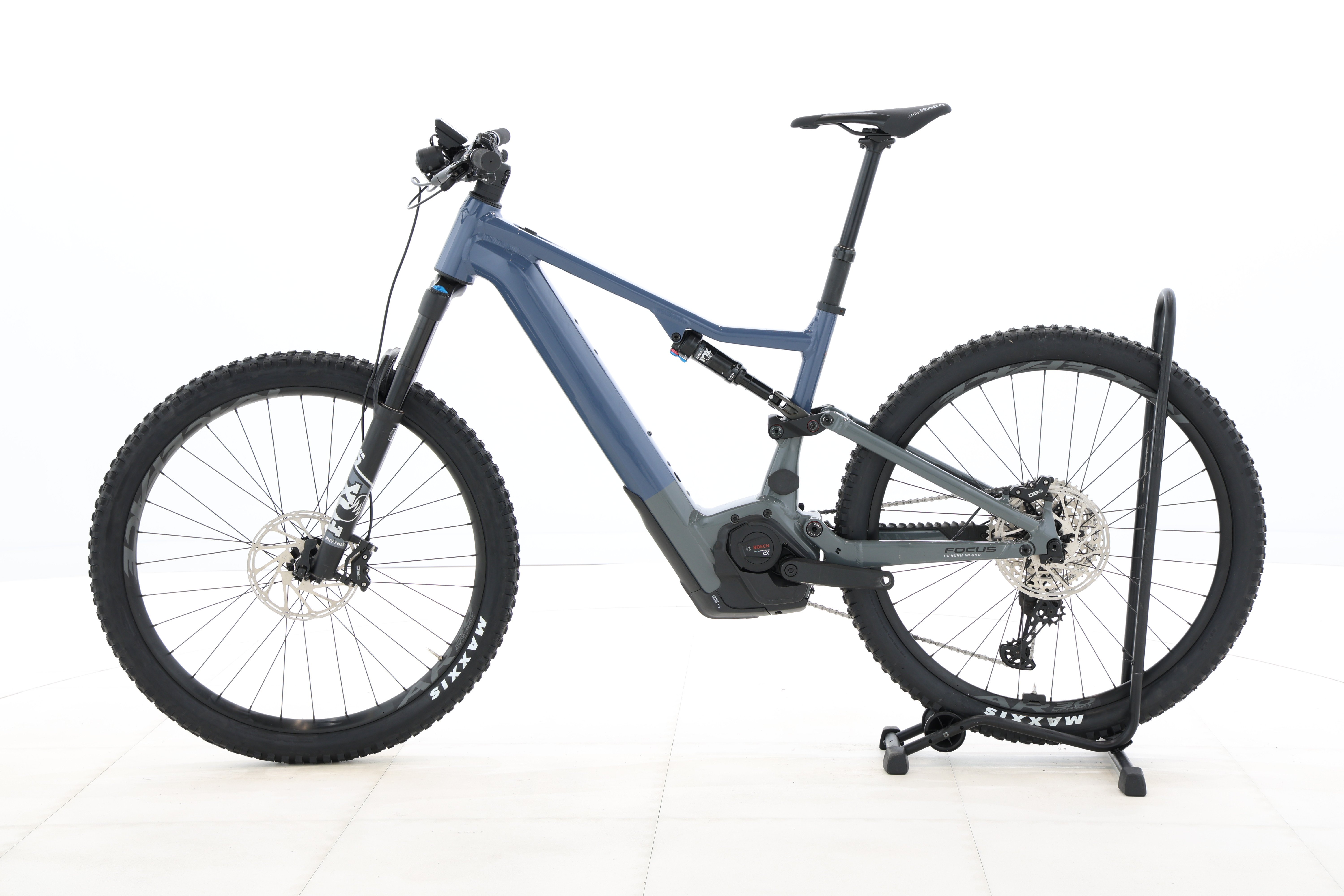 15bd8ba0-b1d3-4f55-8ed0-11ef86d115b9