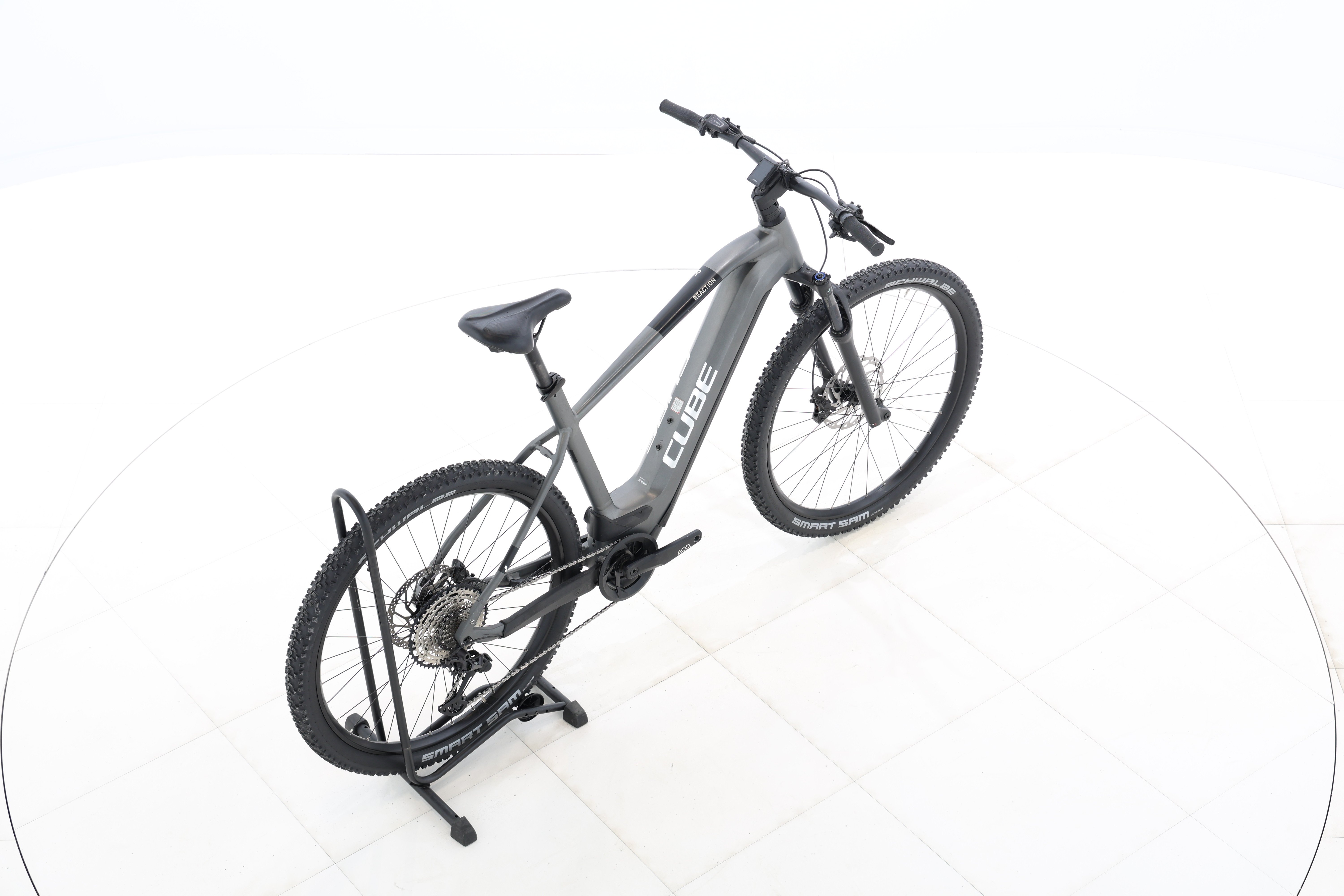 cd33bc18-0c43-462f-99d4-d846e63db86d