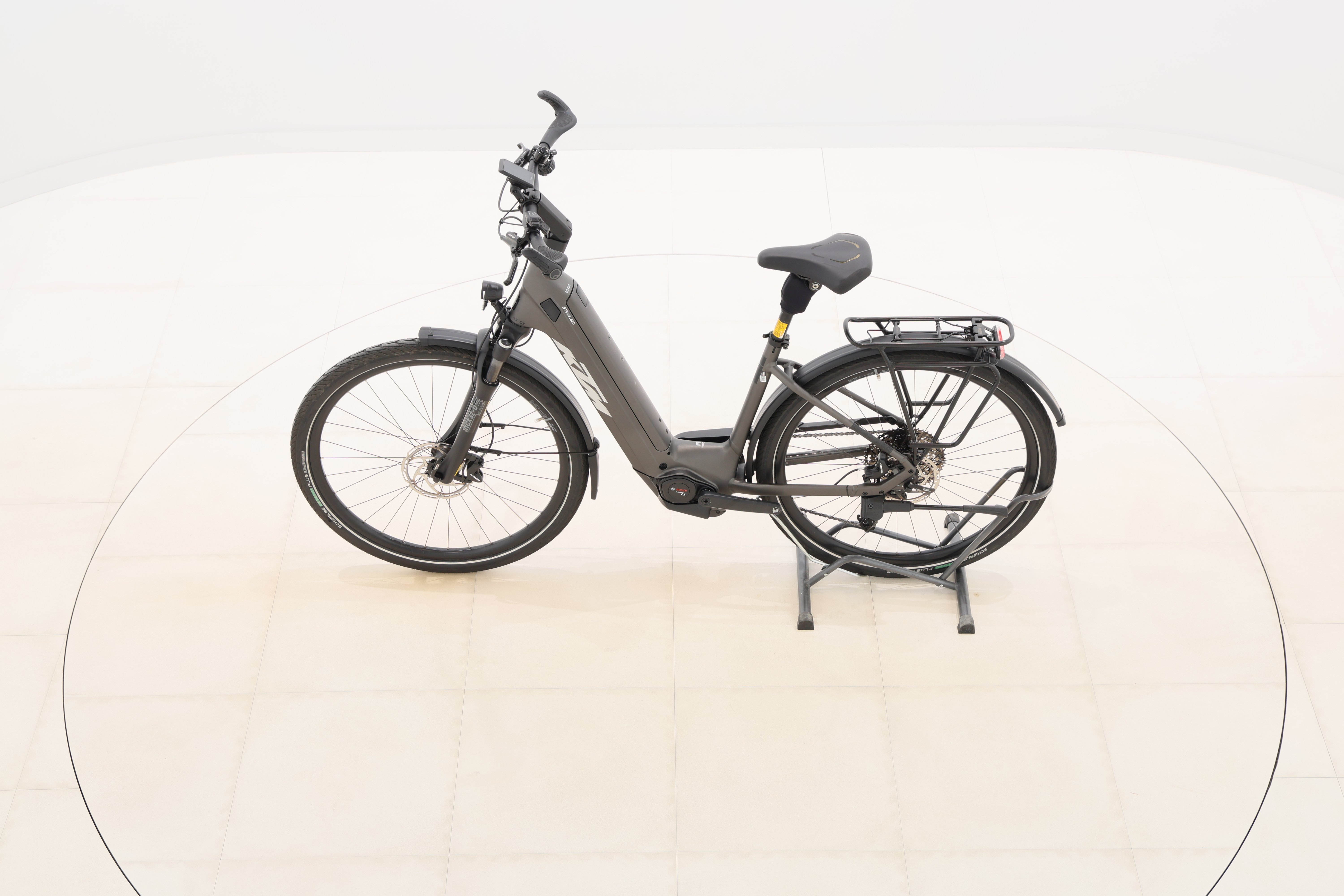 d258eedb-f8e2-4b61-93f8-5edfe9898096