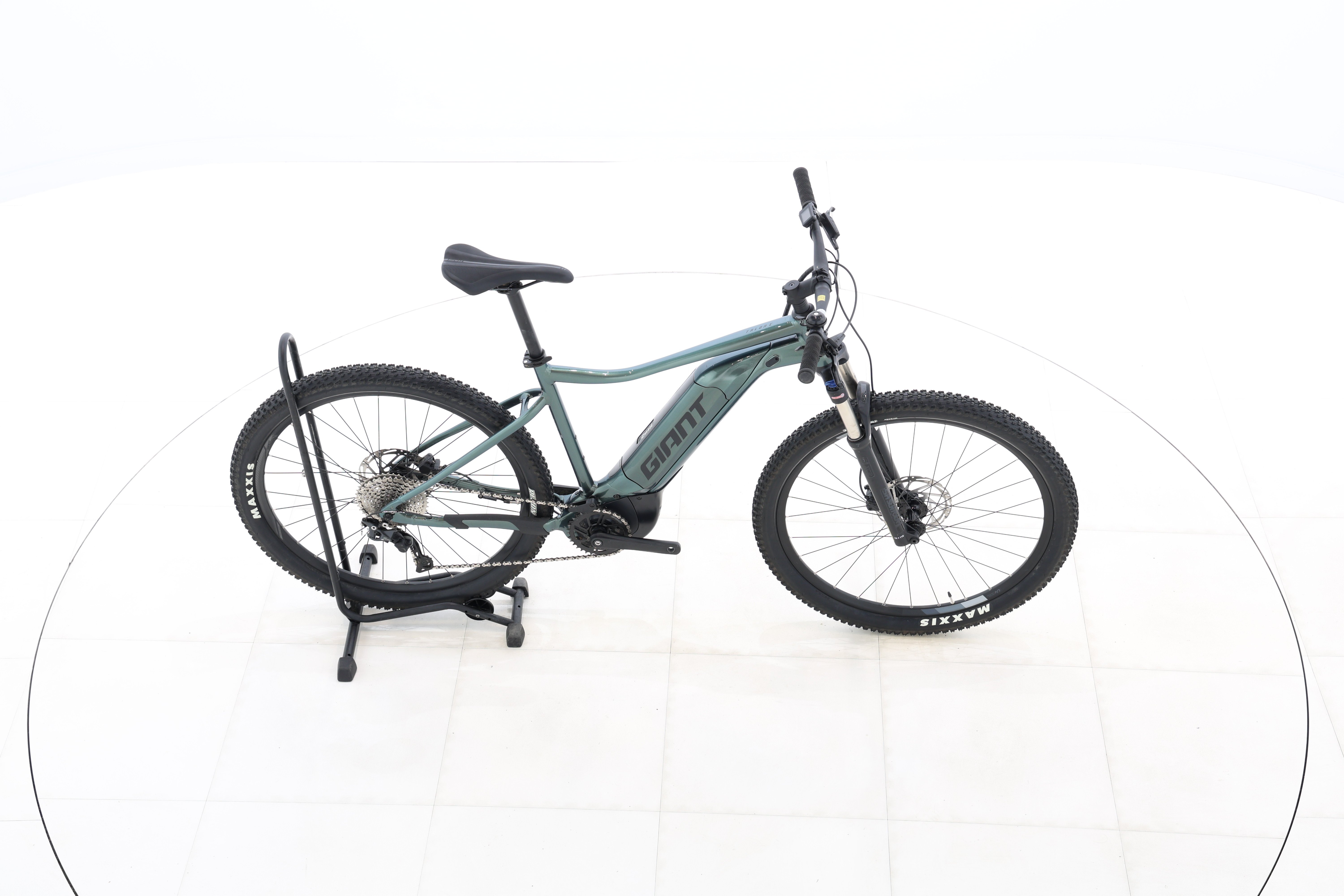 ef8ebc78-af39-445e-8b80-528657479fa2