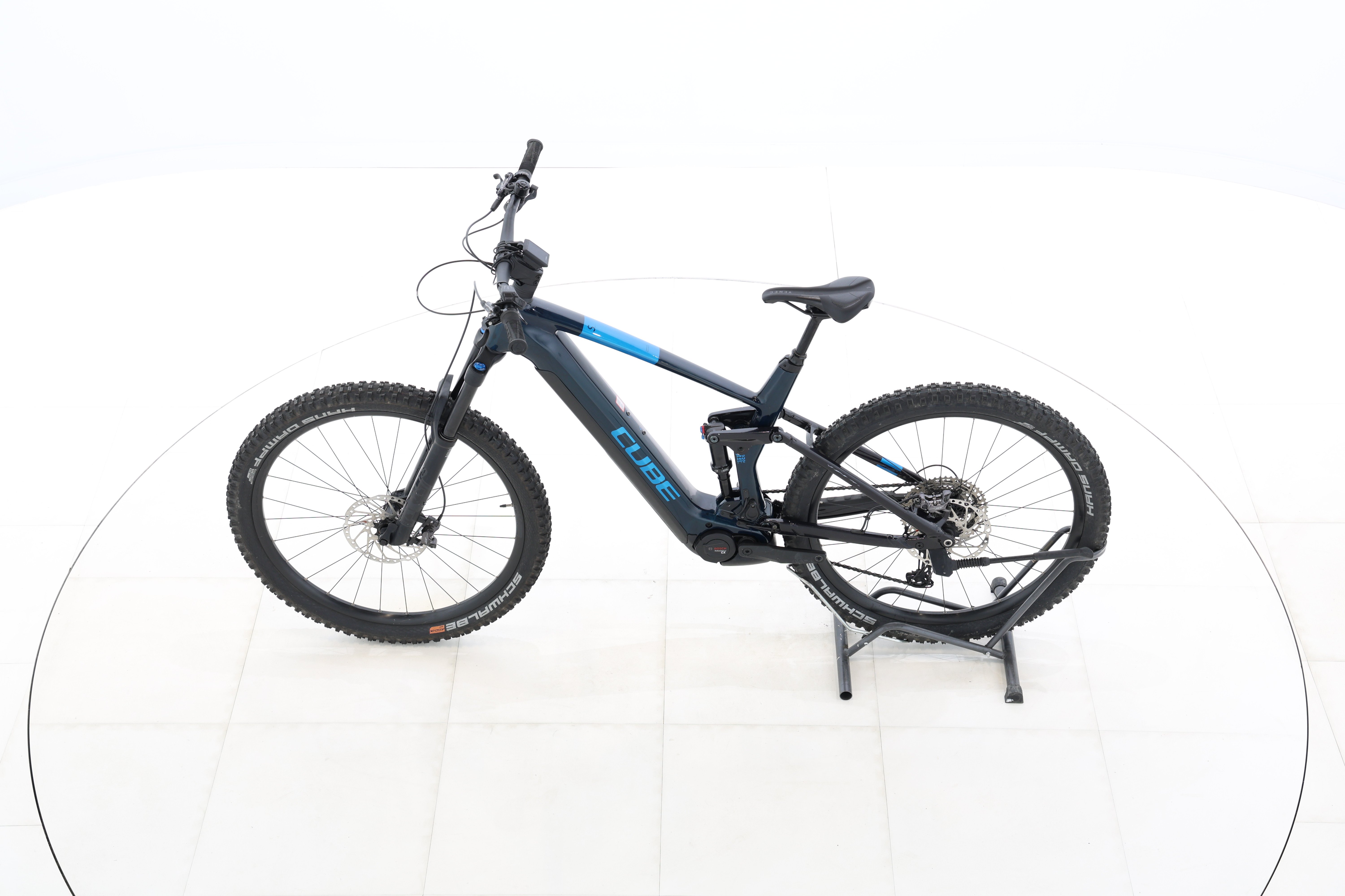 e8160ee1-ab2d-4693-bceb-5f3d6d5e3be1