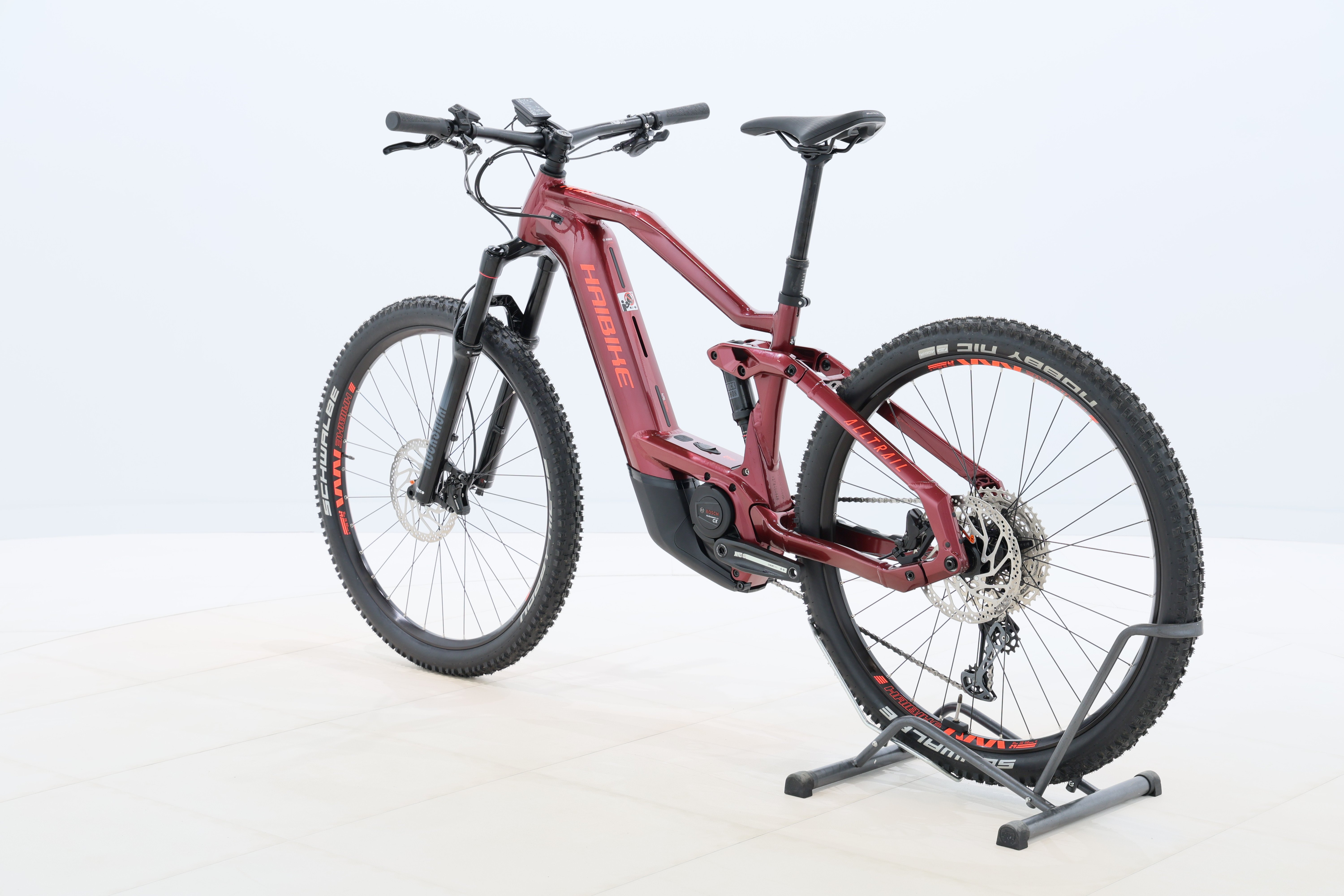 e12bfbf5-8f04-4995-9714-af94fefc8e7c