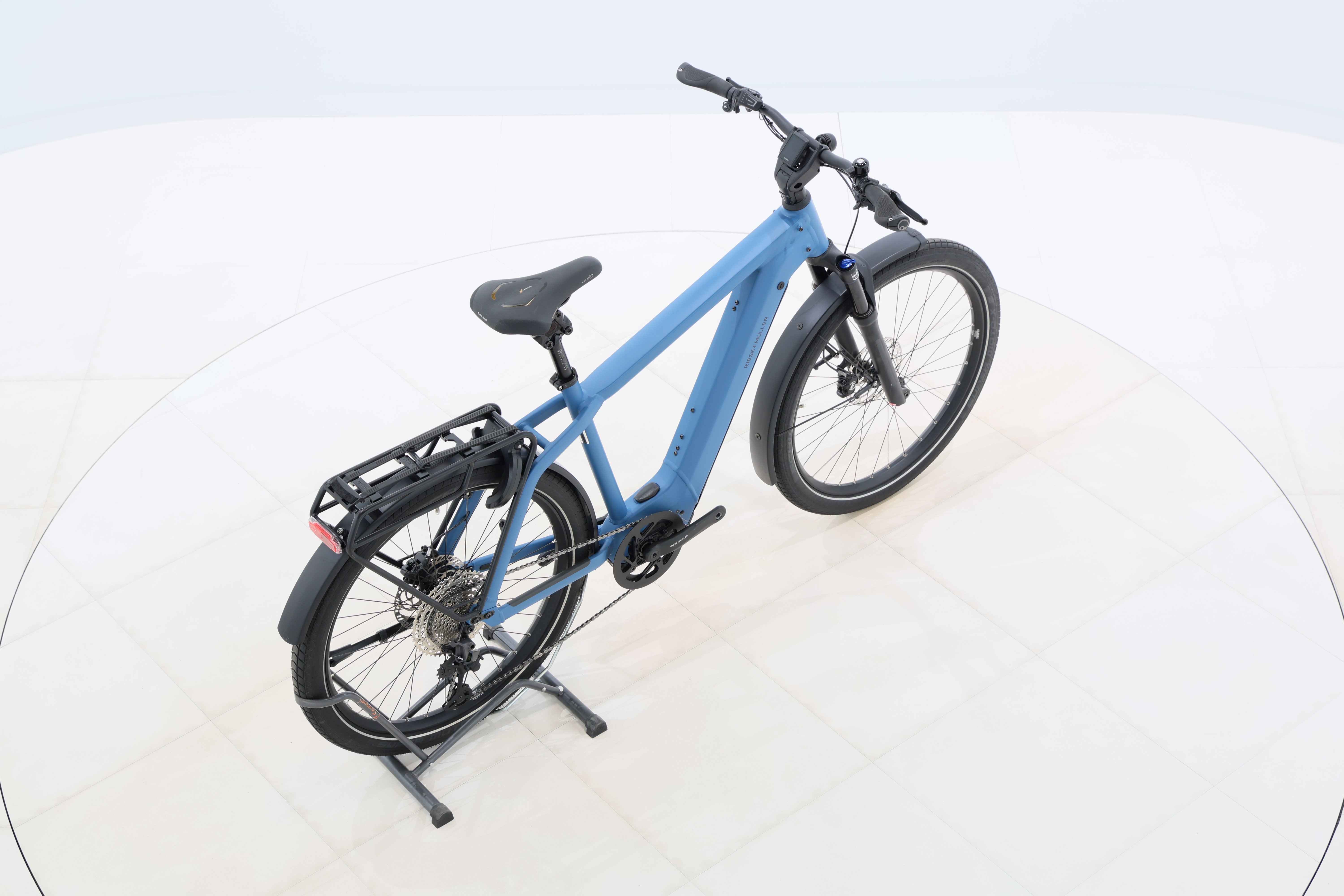 bdf270c4-25d3-421f-a6c2-ed1656078ed0