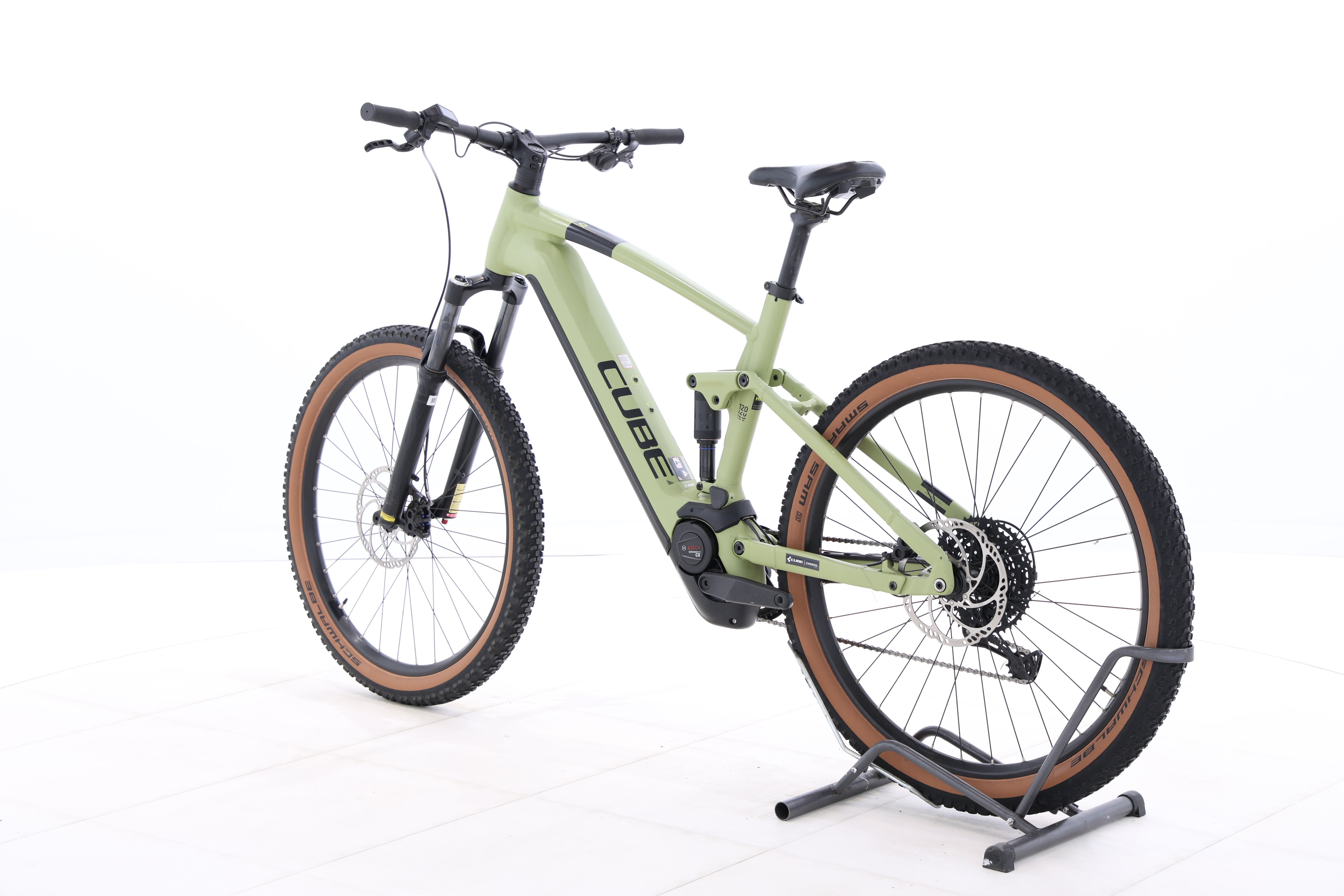 f7a0943b-294c-46e2-bdfb-088b0b9c1528