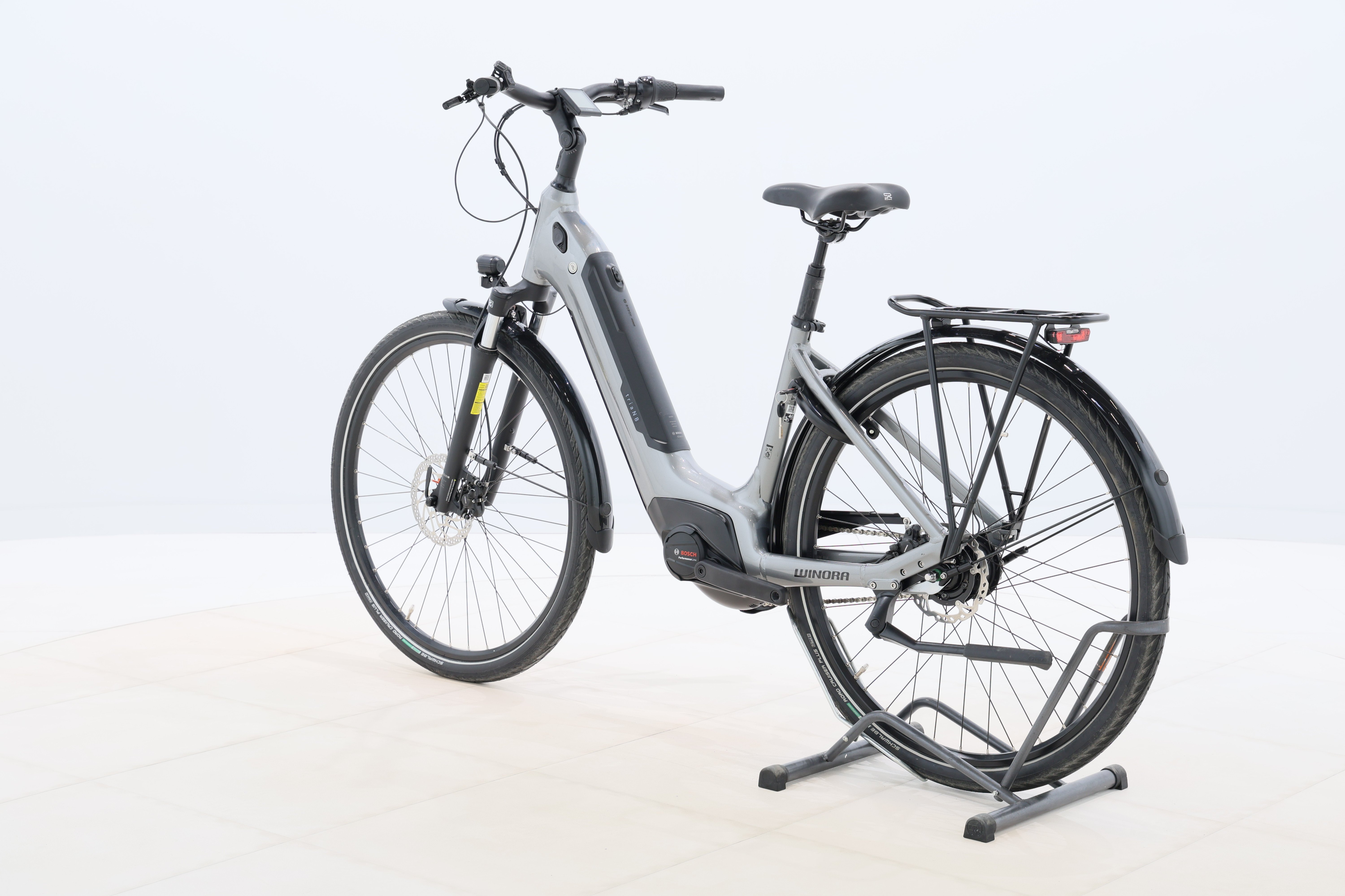 9ca291dc-abb5-4e34-8b9c-6315423c8795