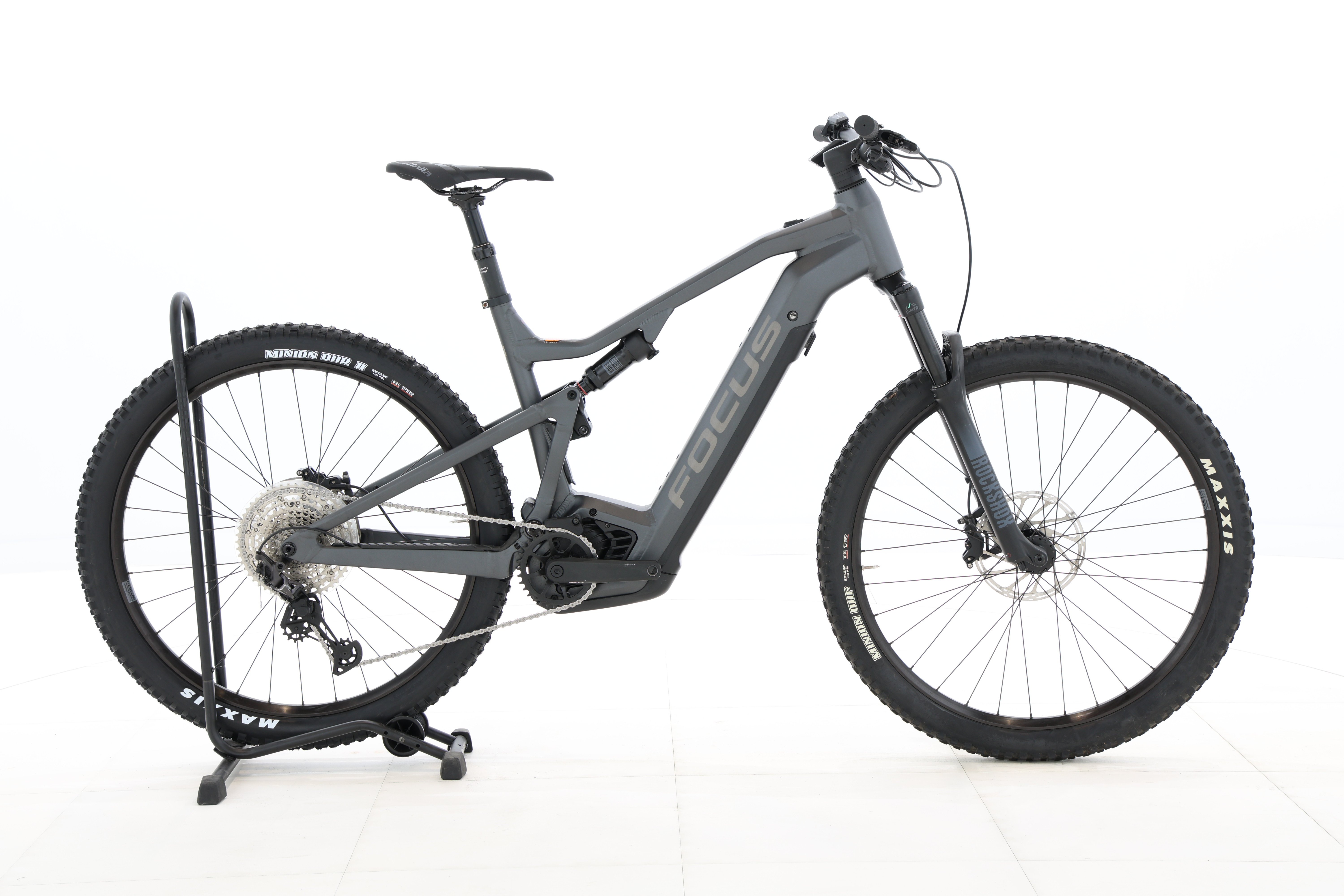 84d9cdd3-f045-4aaf-aabb-e708d56ff699