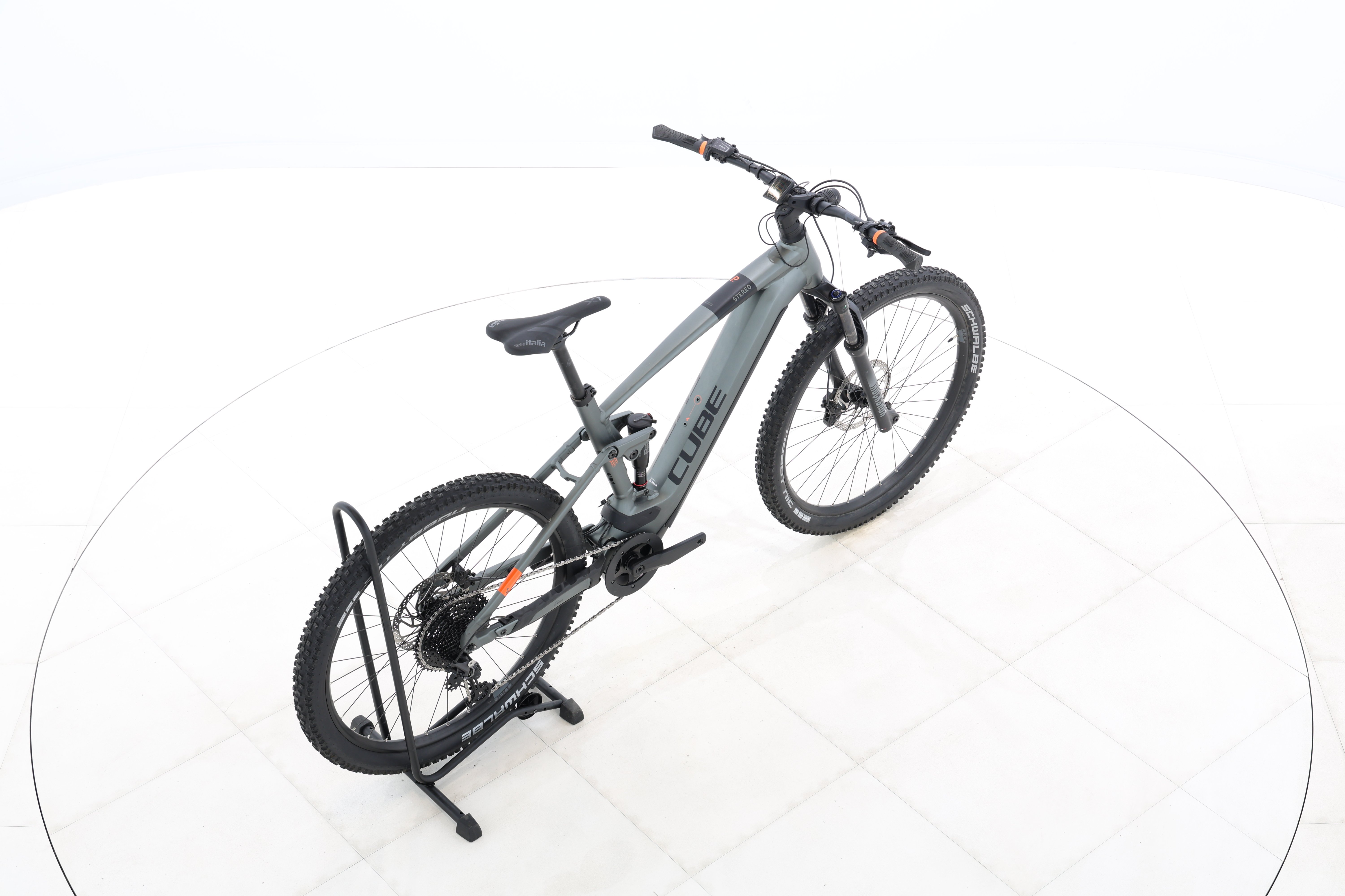 84ffb4d6-d686-4589-961d-16e39c7d026e