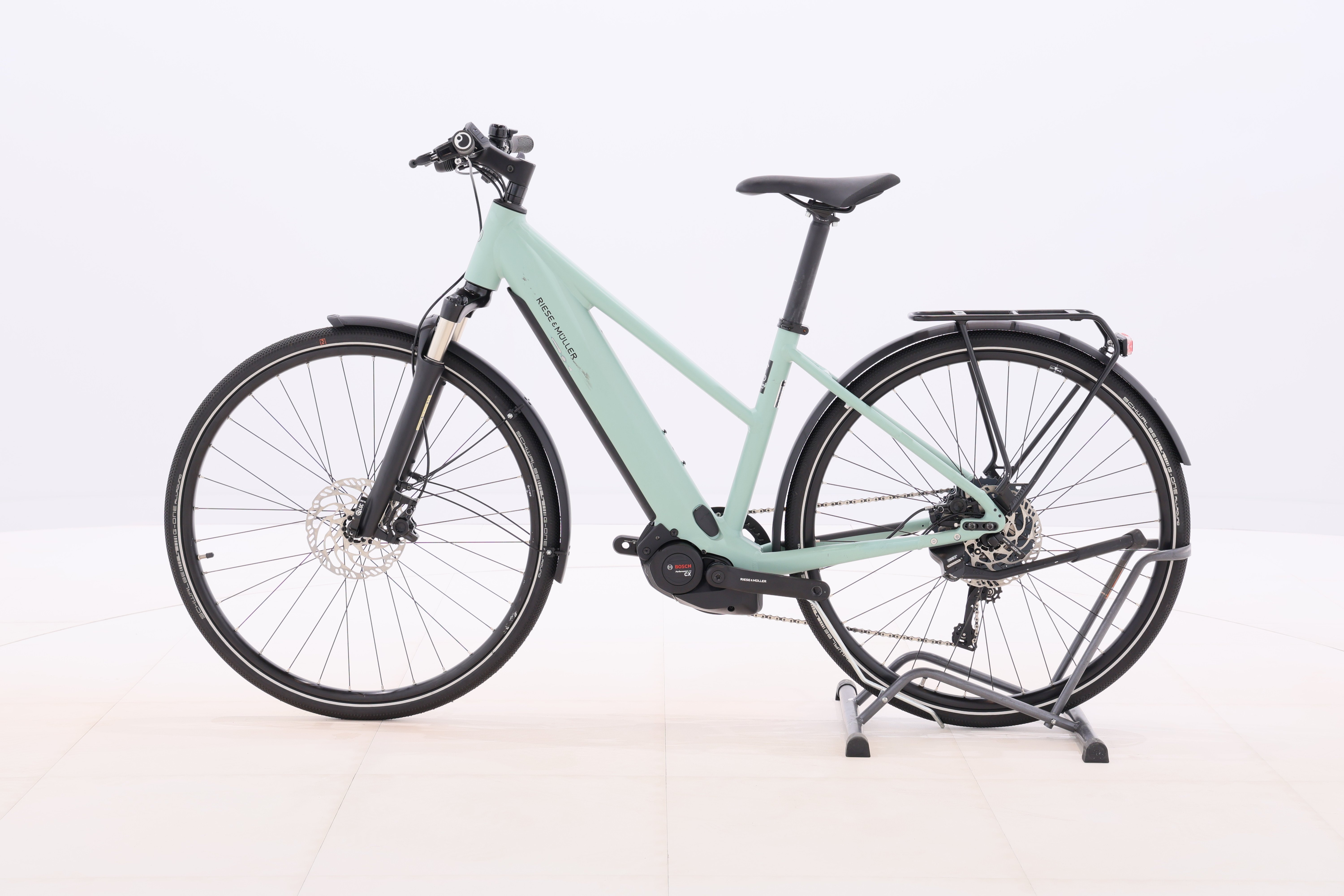 0a37ca3d-e3f2-4bea-8d7c-601f8a5a5010