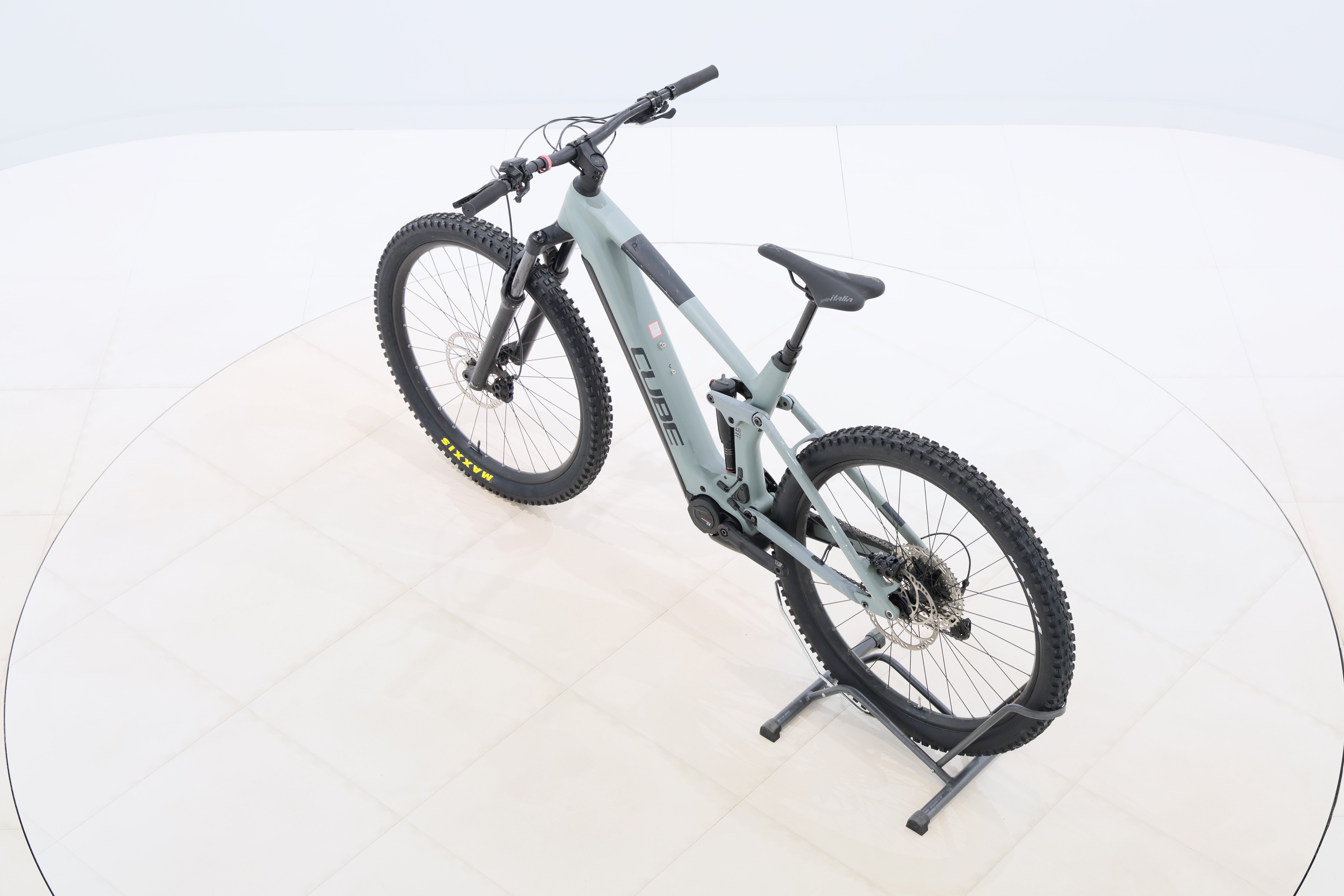 b30bd43c-63ca-440f-9700-539ba7670568