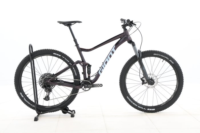 Giant Stance 1 2022