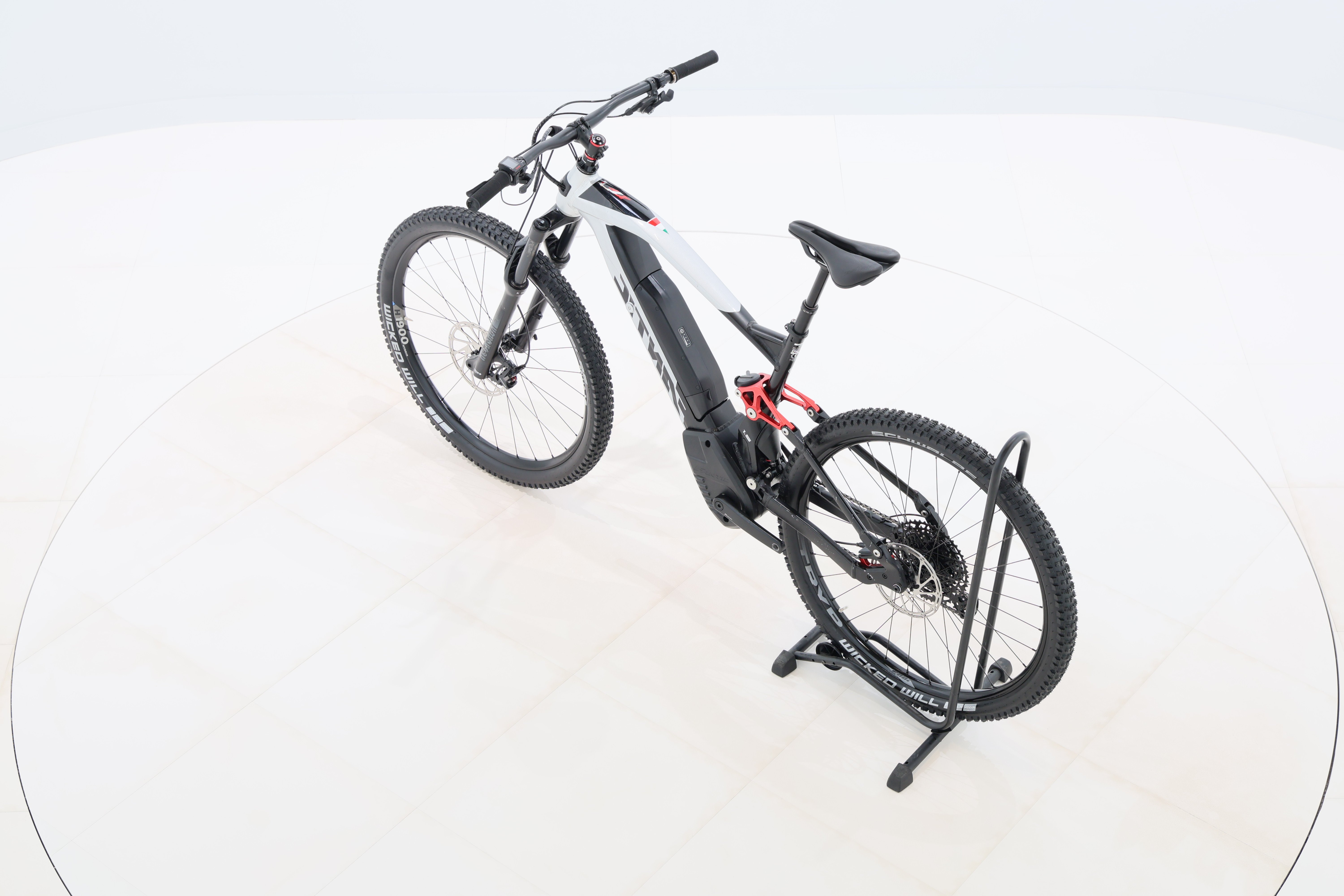 37de155d-74ce-4dda-8fc8-16246d6dd377