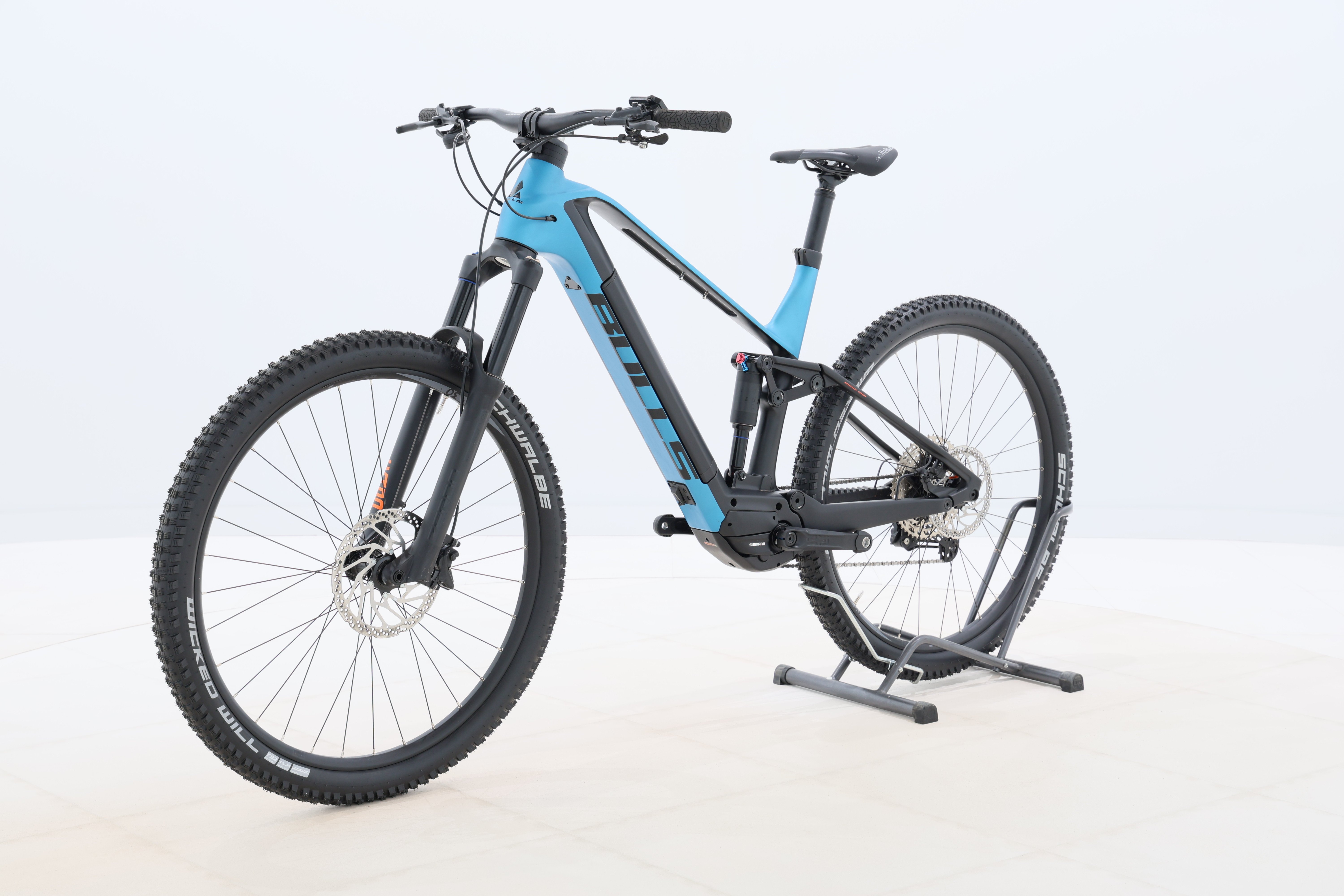 6c374183-84c4-4ece-8043-752668e47e94