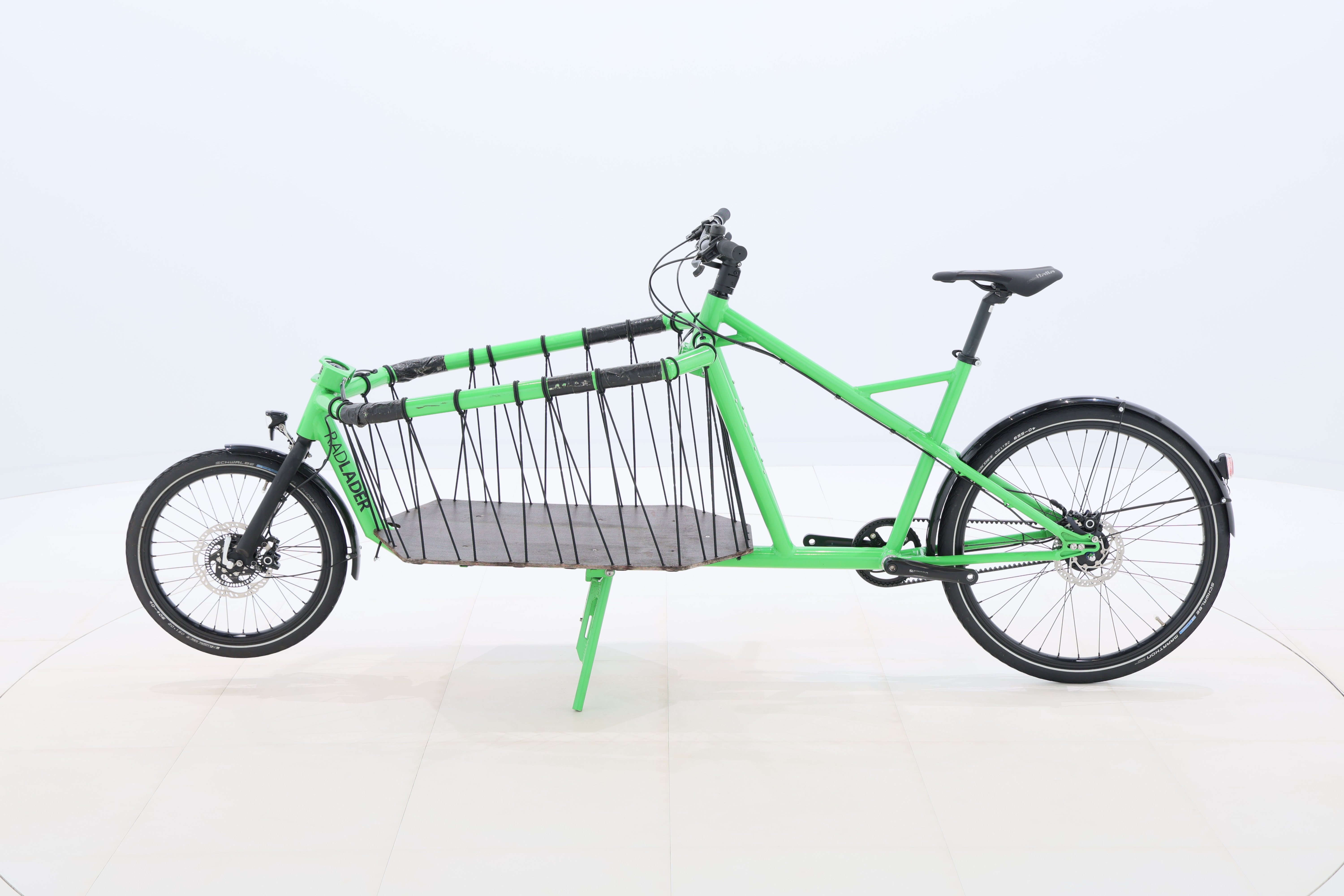 d83ca05f-1e7a-4fbb-9ad6-b3d706f328eb