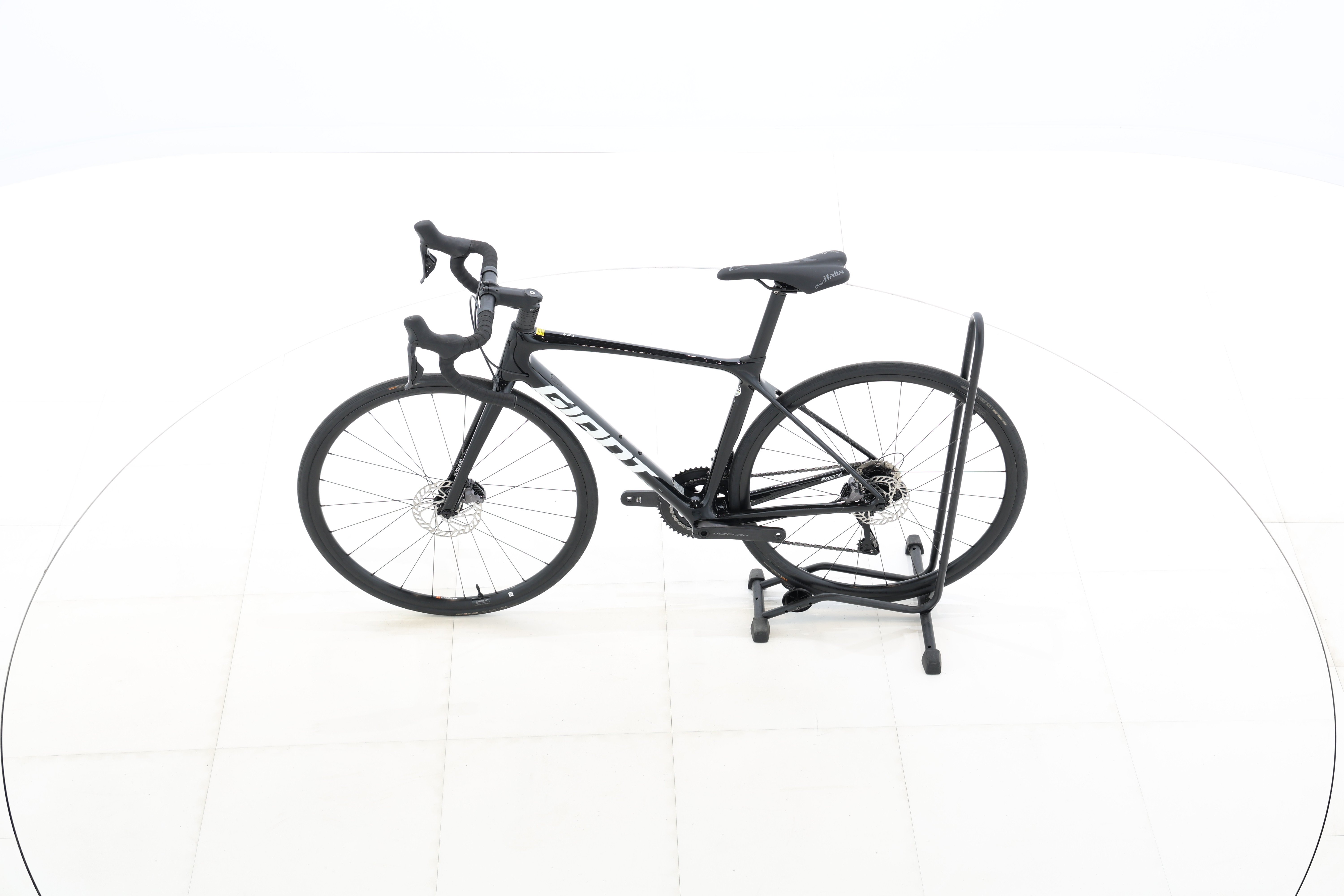 ccf9d814-b25f-4631-ad02-e7590a80e8fd