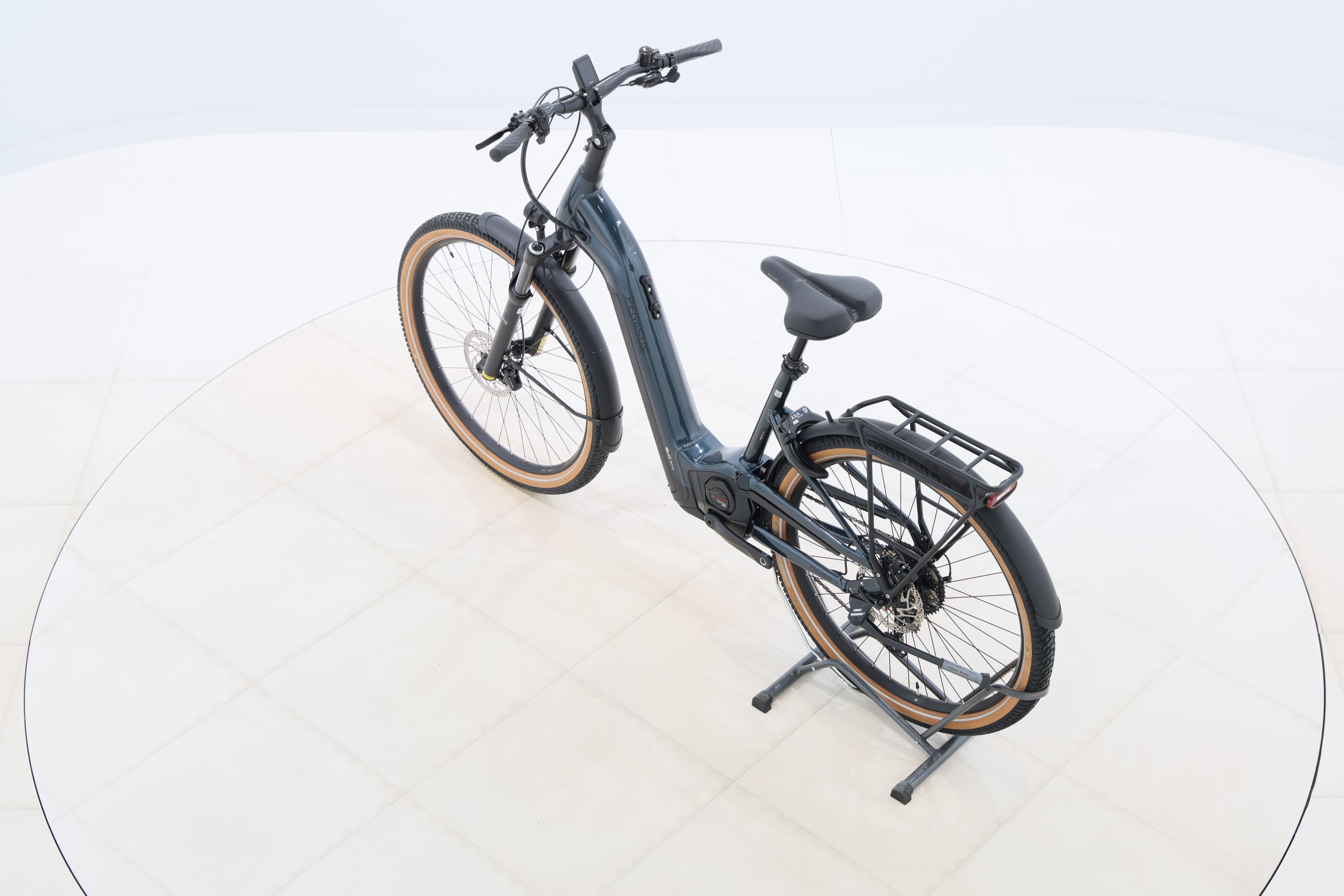 e016642c-a98e-42d2-a822-ba3e72d0a071