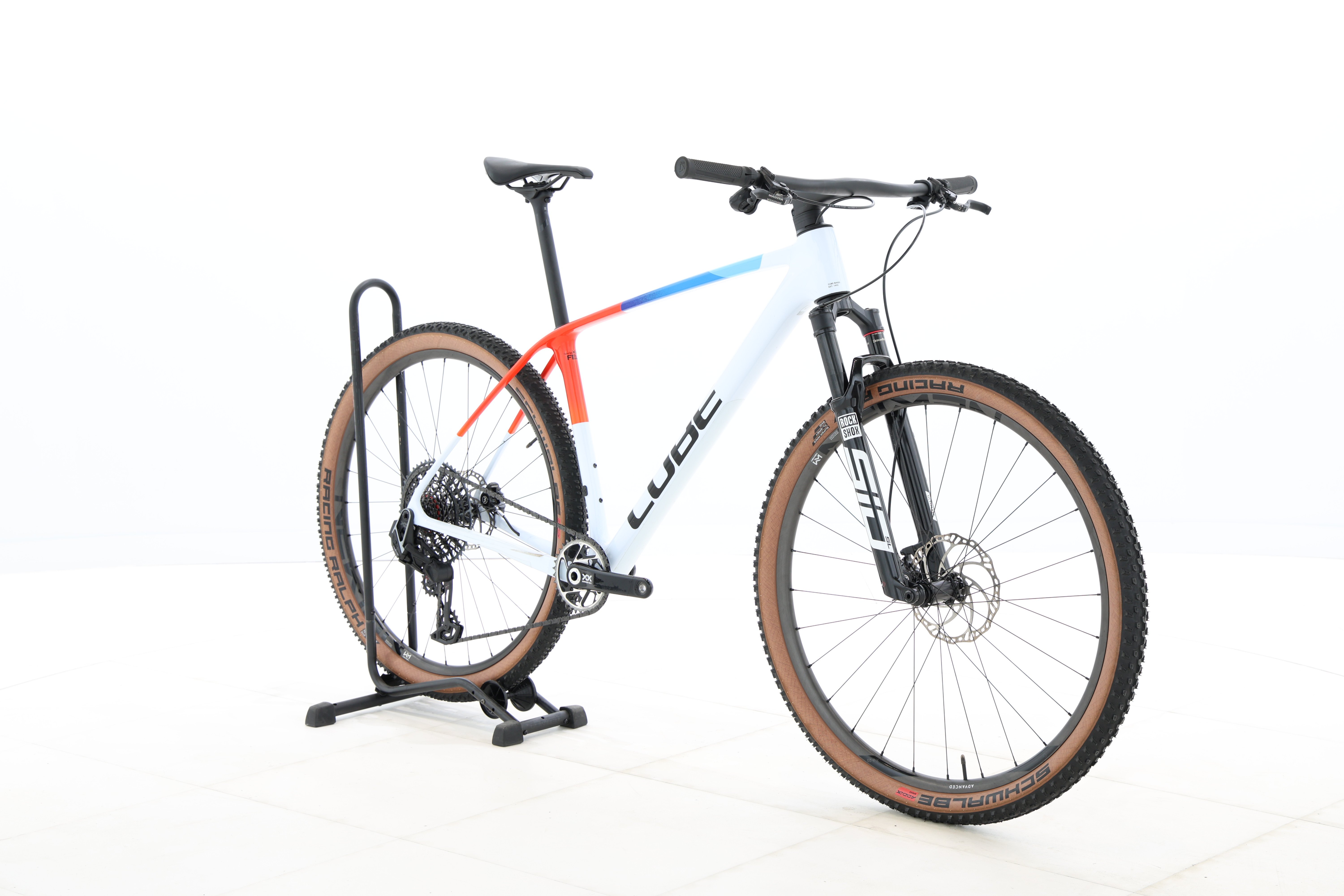 2aa26ae1-5fc4-4893-b456-0aa1d6d2e299