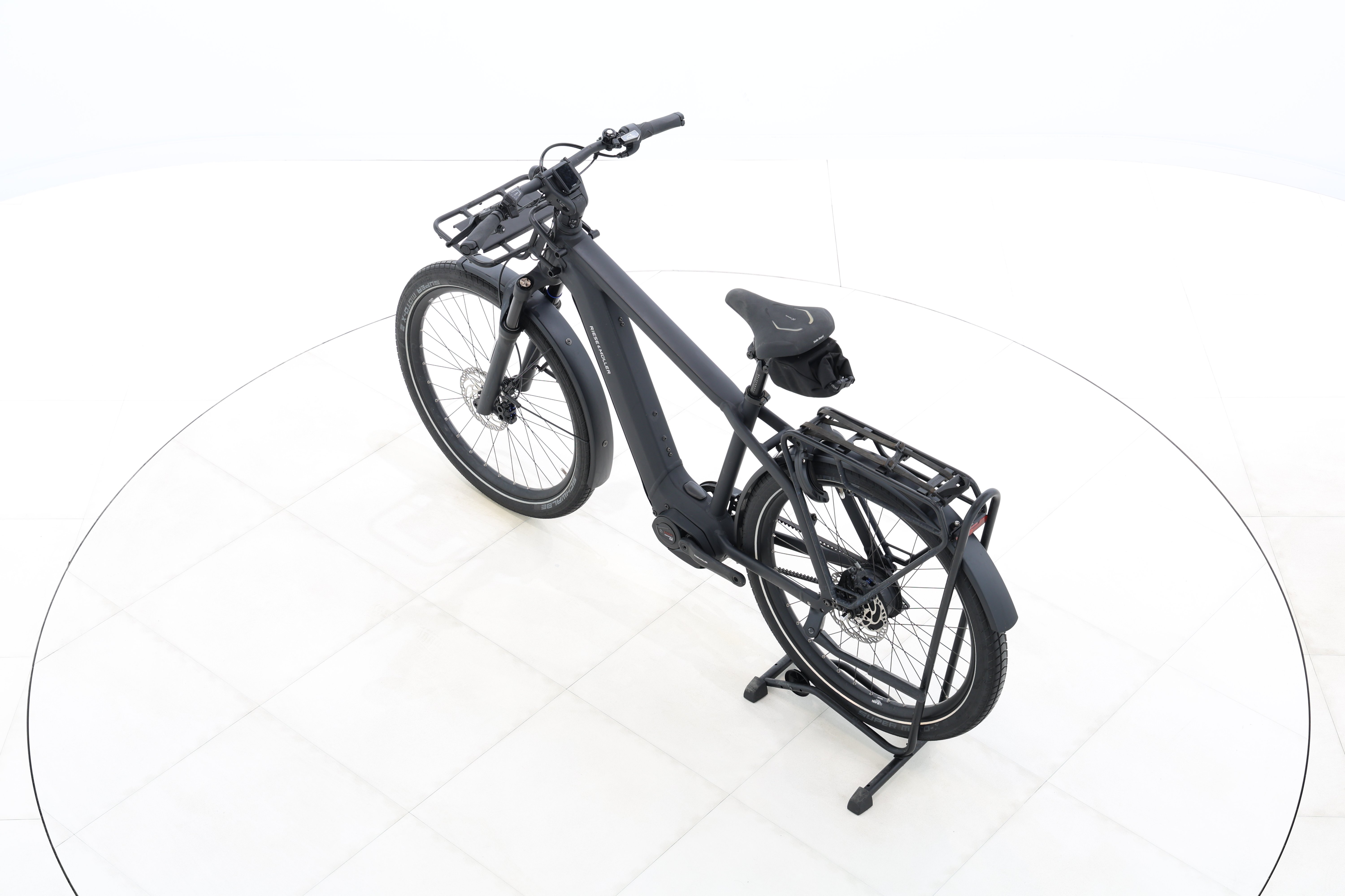 d827bb59-c5e0-4875-8267-0eb74e27e9aa