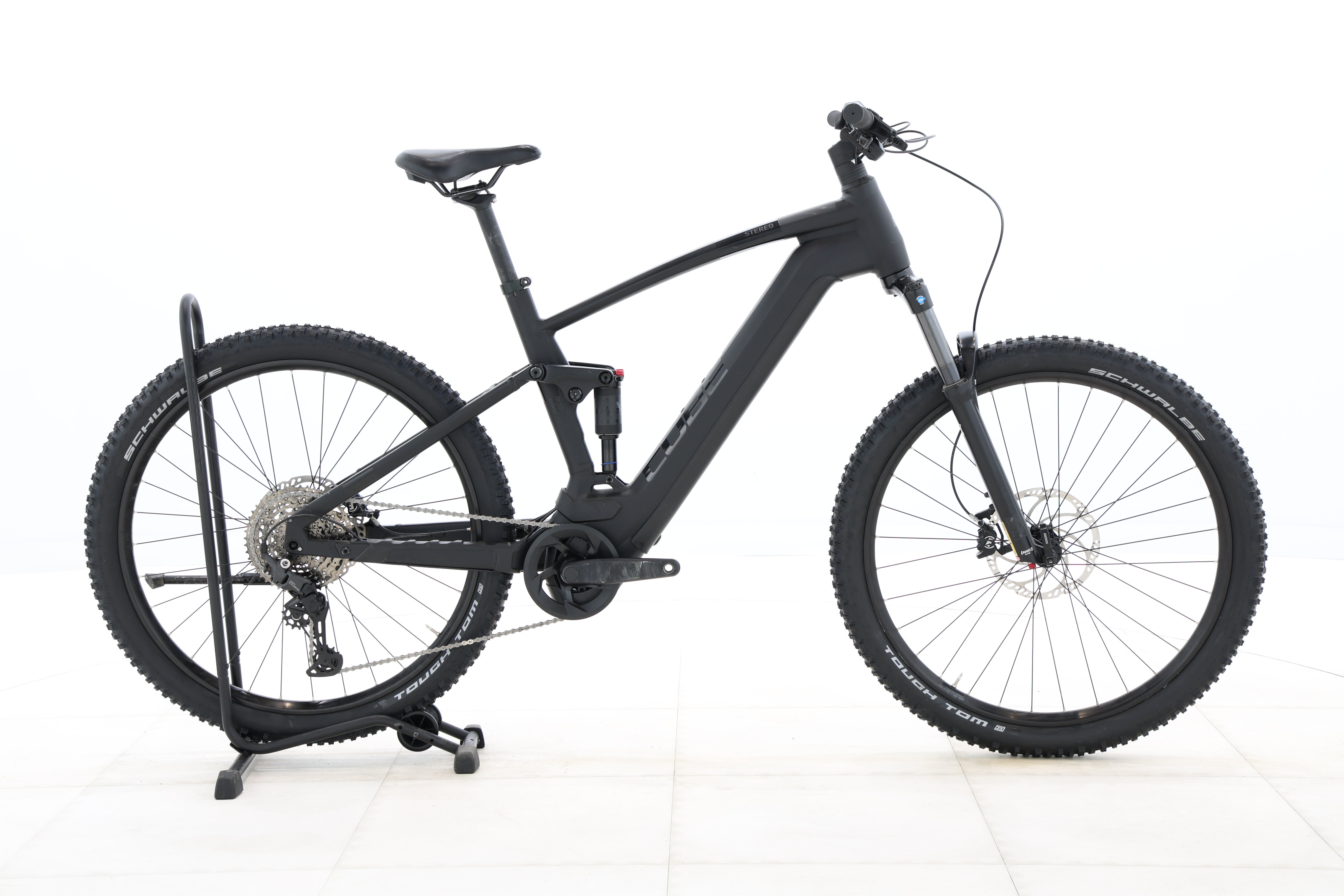 a6f00c0a-7eb5-4871-8a97-52b9b5976dc7