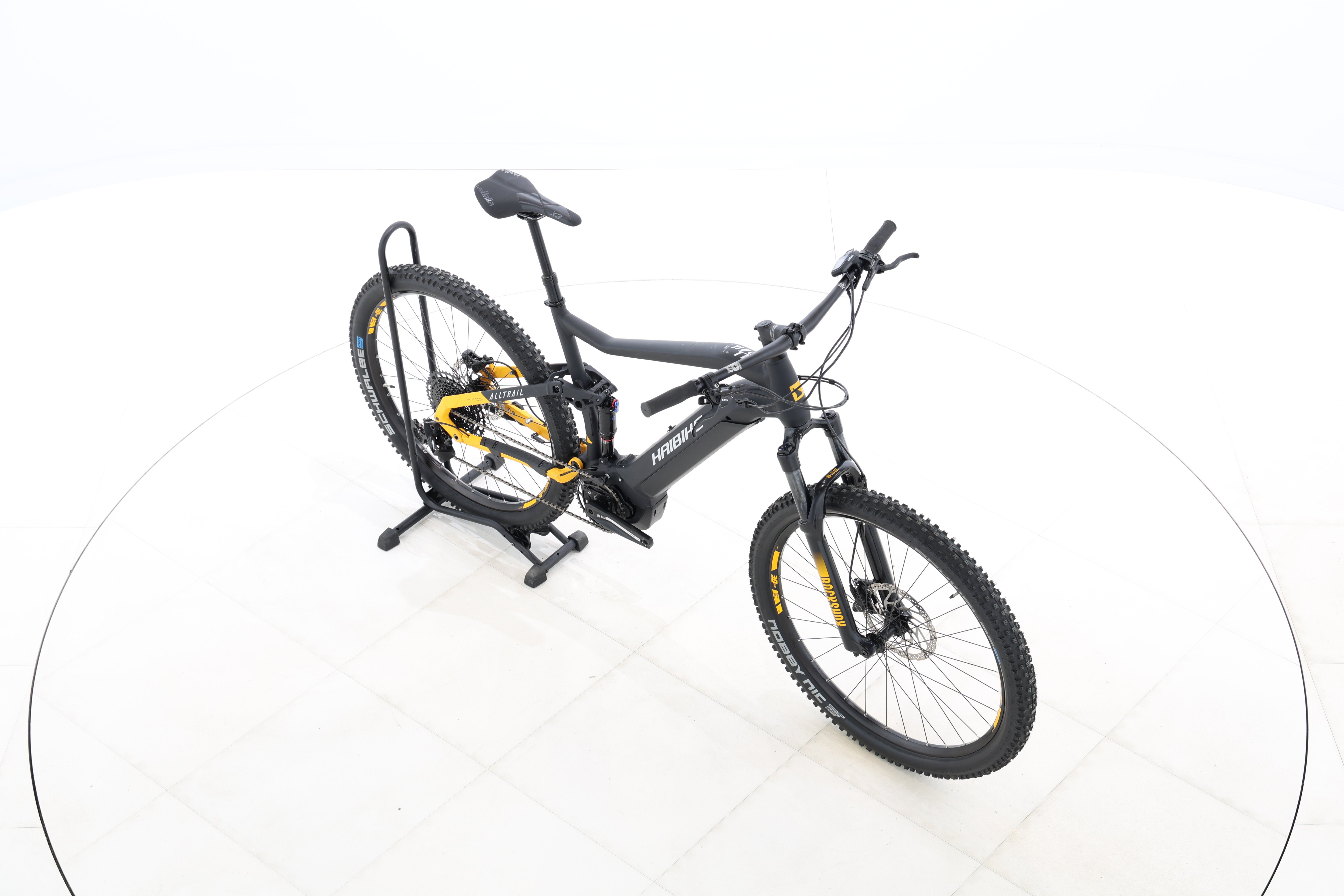 4f7a30f6-4dab-45a7-a295-1def080dbf8c