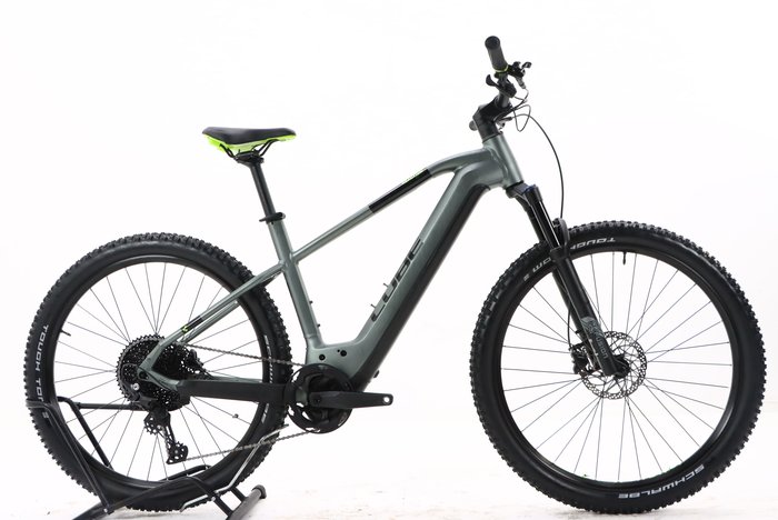 Cube Reaction Hybrid Pro 750 2023