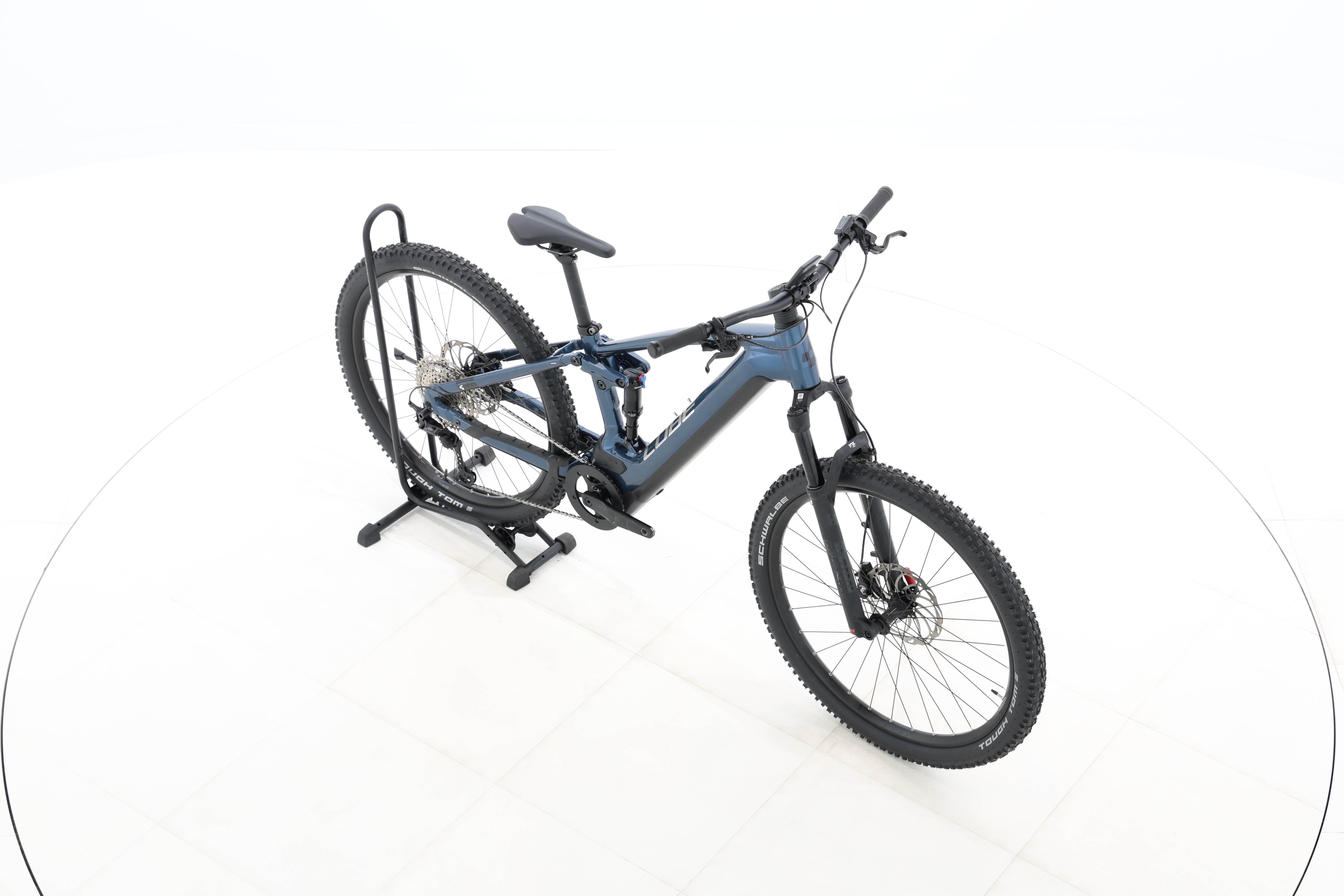 1ce4e077-d687-4ef3-8f91-e251023a163e