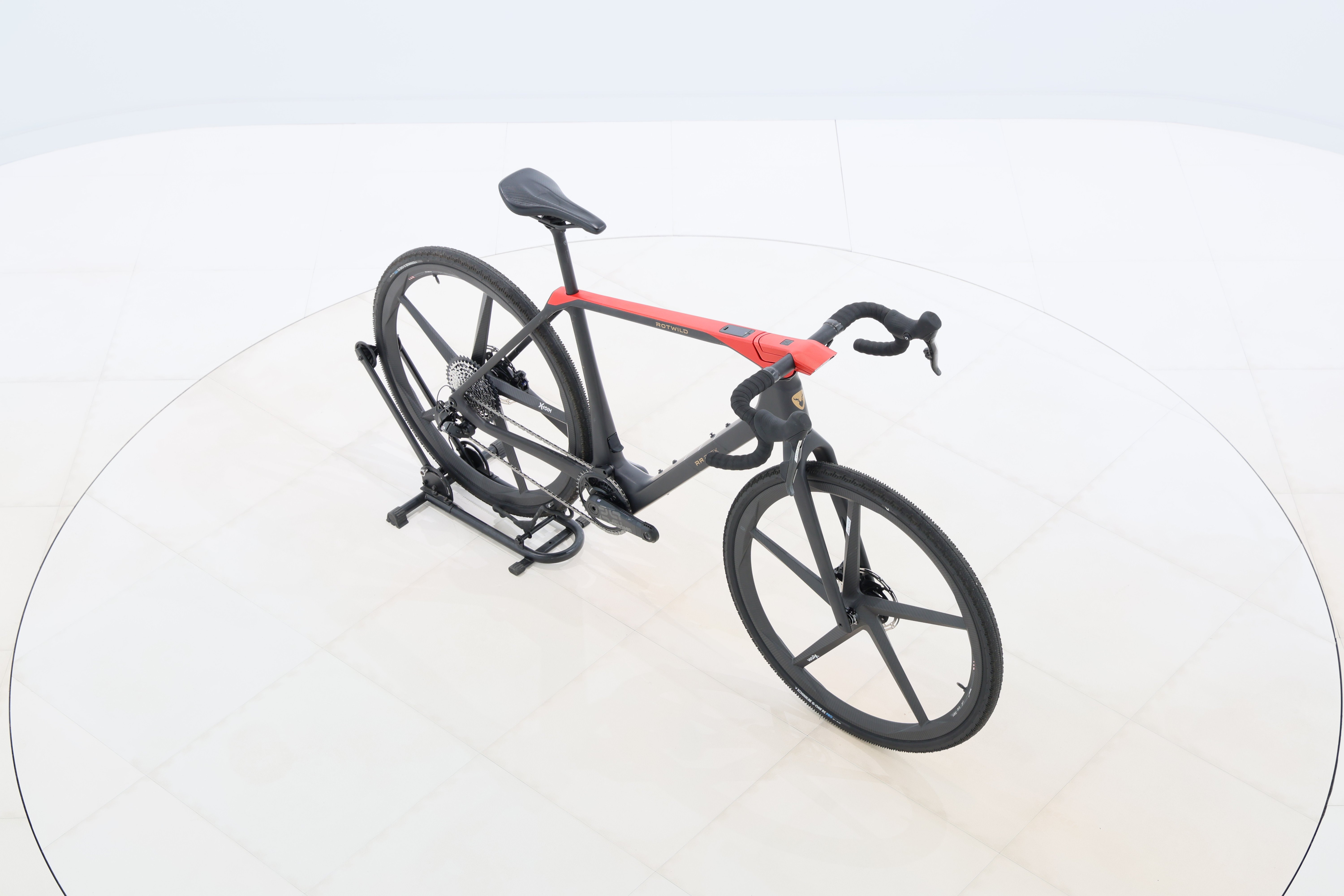 27e0bfa3-53c3-4522-ae1d-f84a818a5309