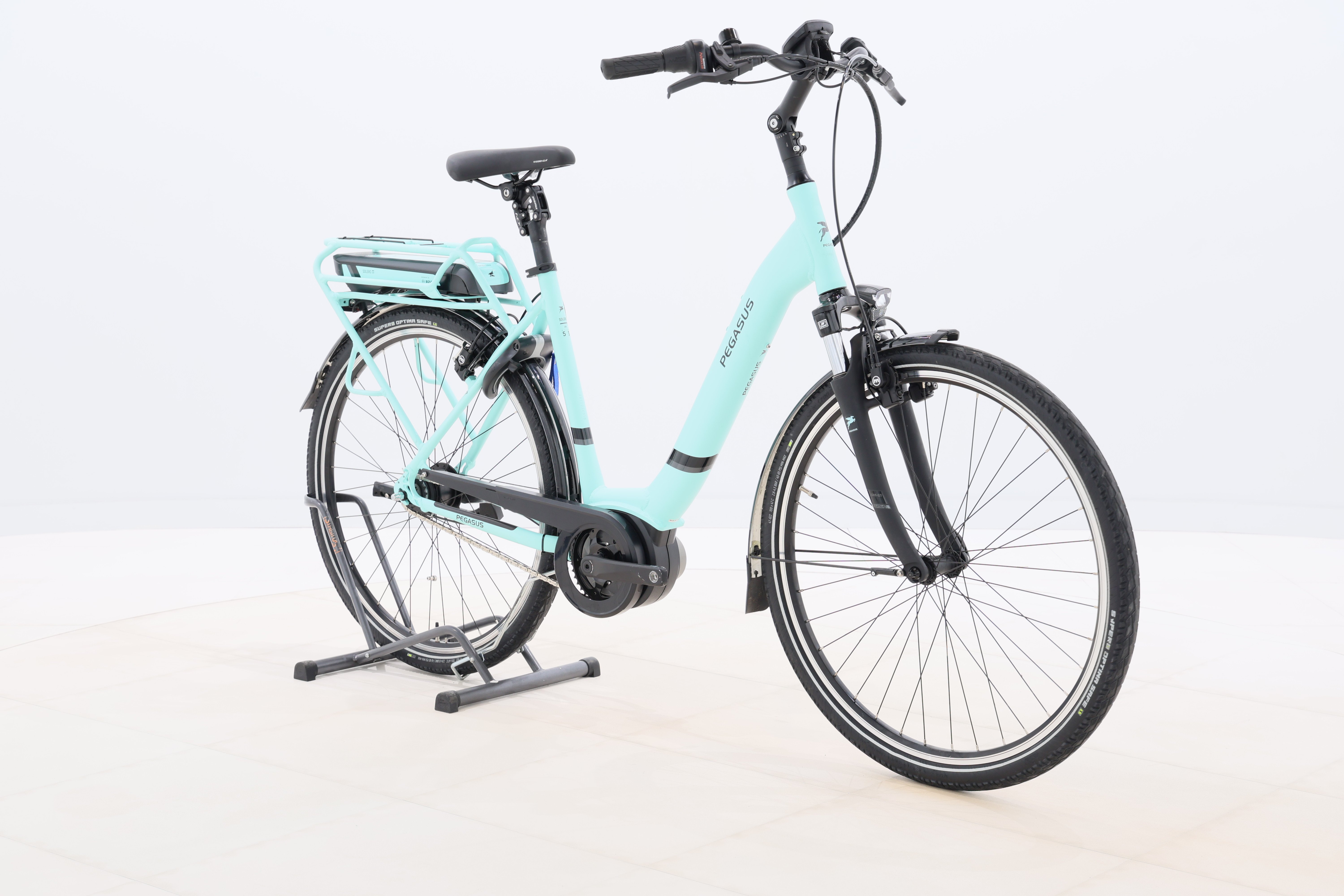 374e6954-9fb6-4536-ae5b-e4965405d7e9