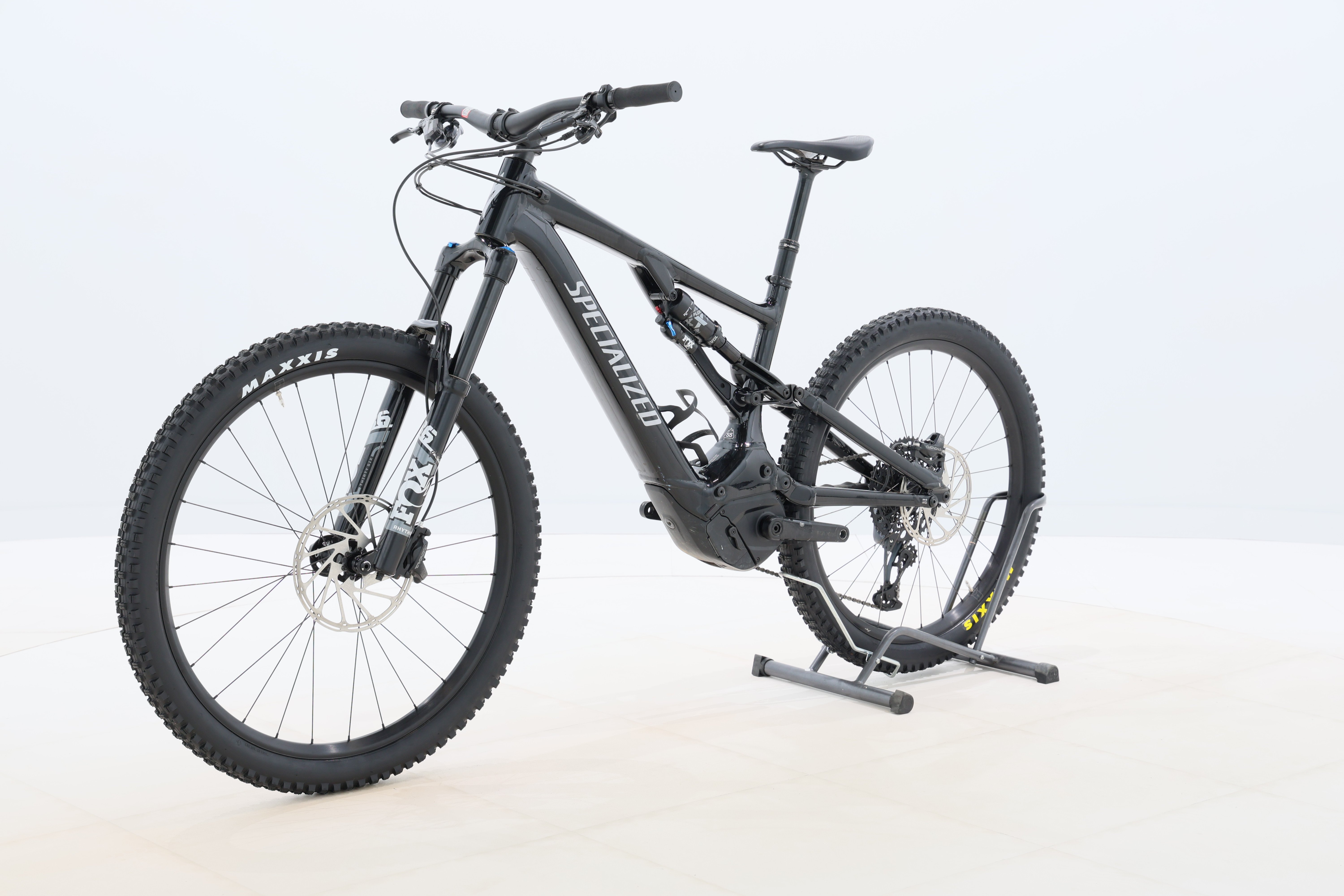 8015823a-d1c7-41ba-b701-c0b771a18bb1