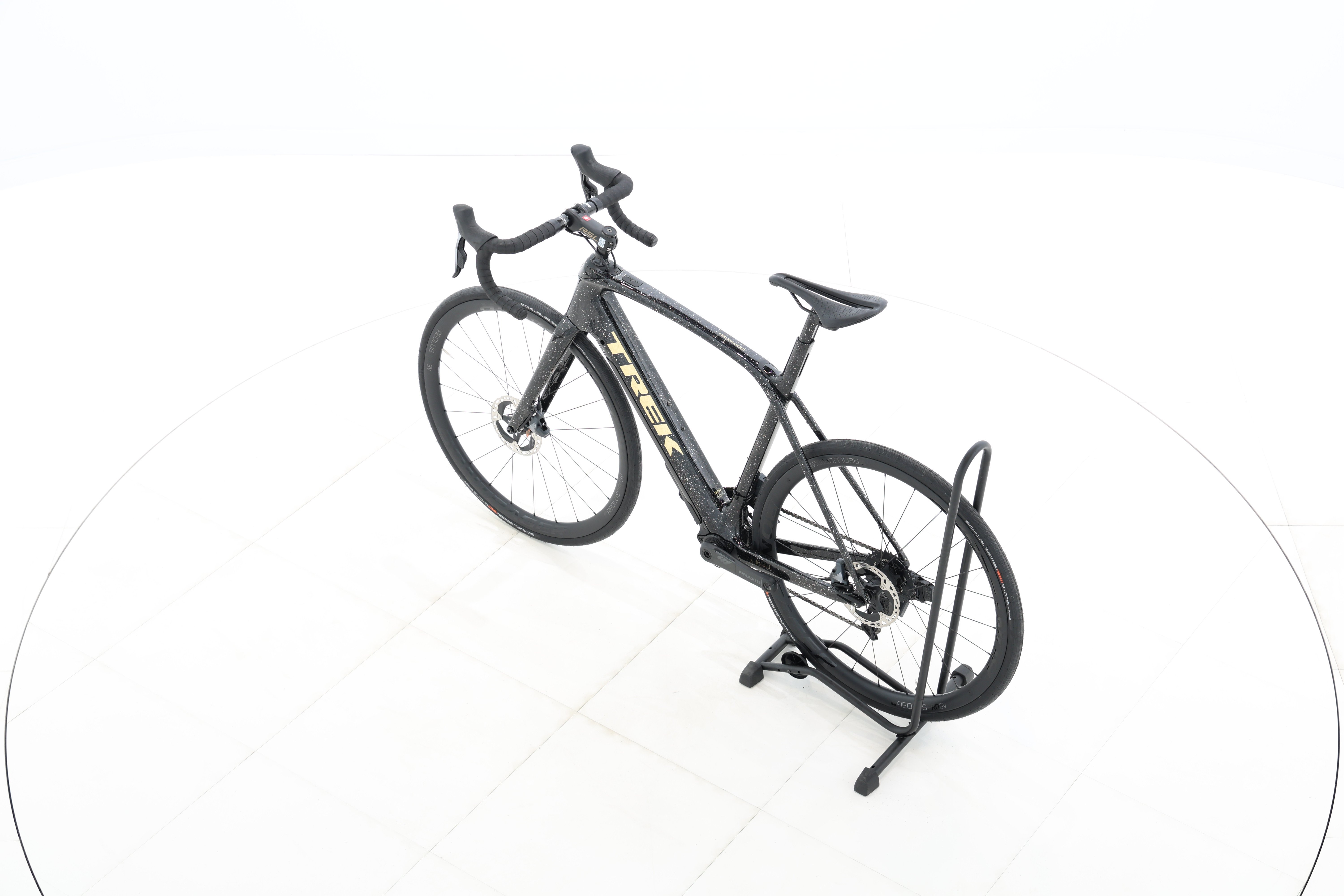 126726d9-51fd-4f52-b316-f56db138459c