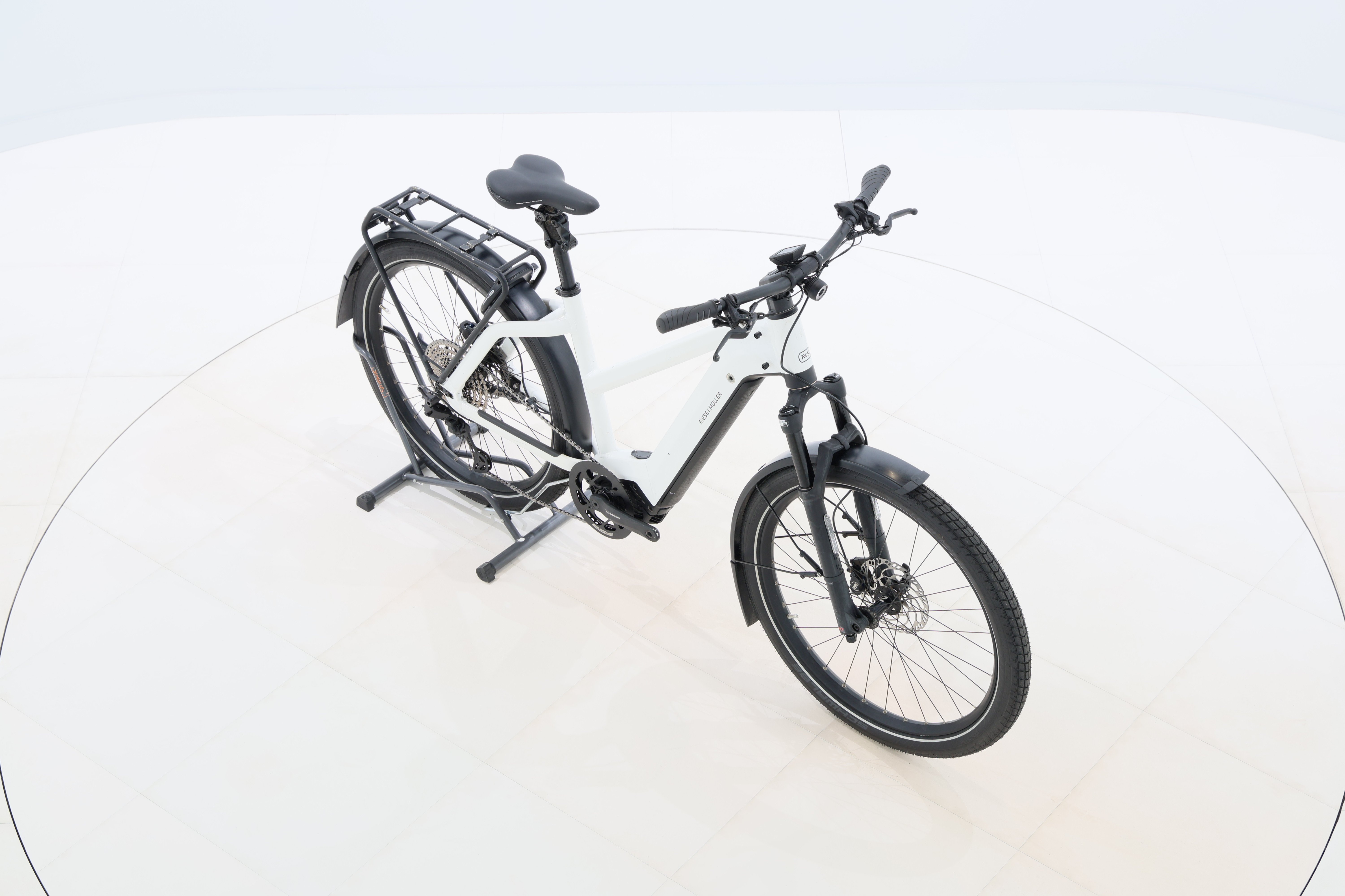 99c8a932-0605-4d9d-975d-c21ea0871597