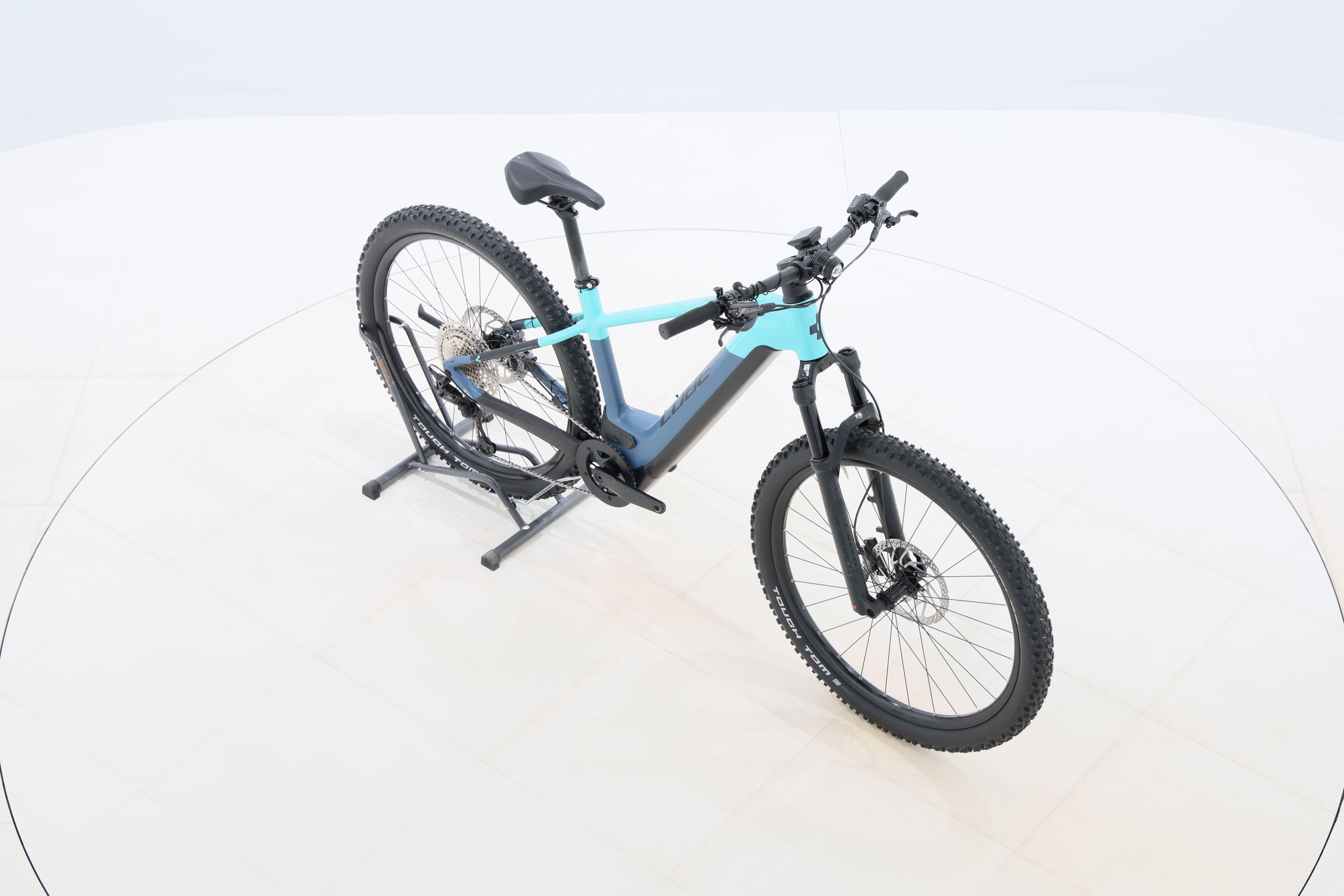 f16e945c-a554-4033-8ff0-b1c307954b55