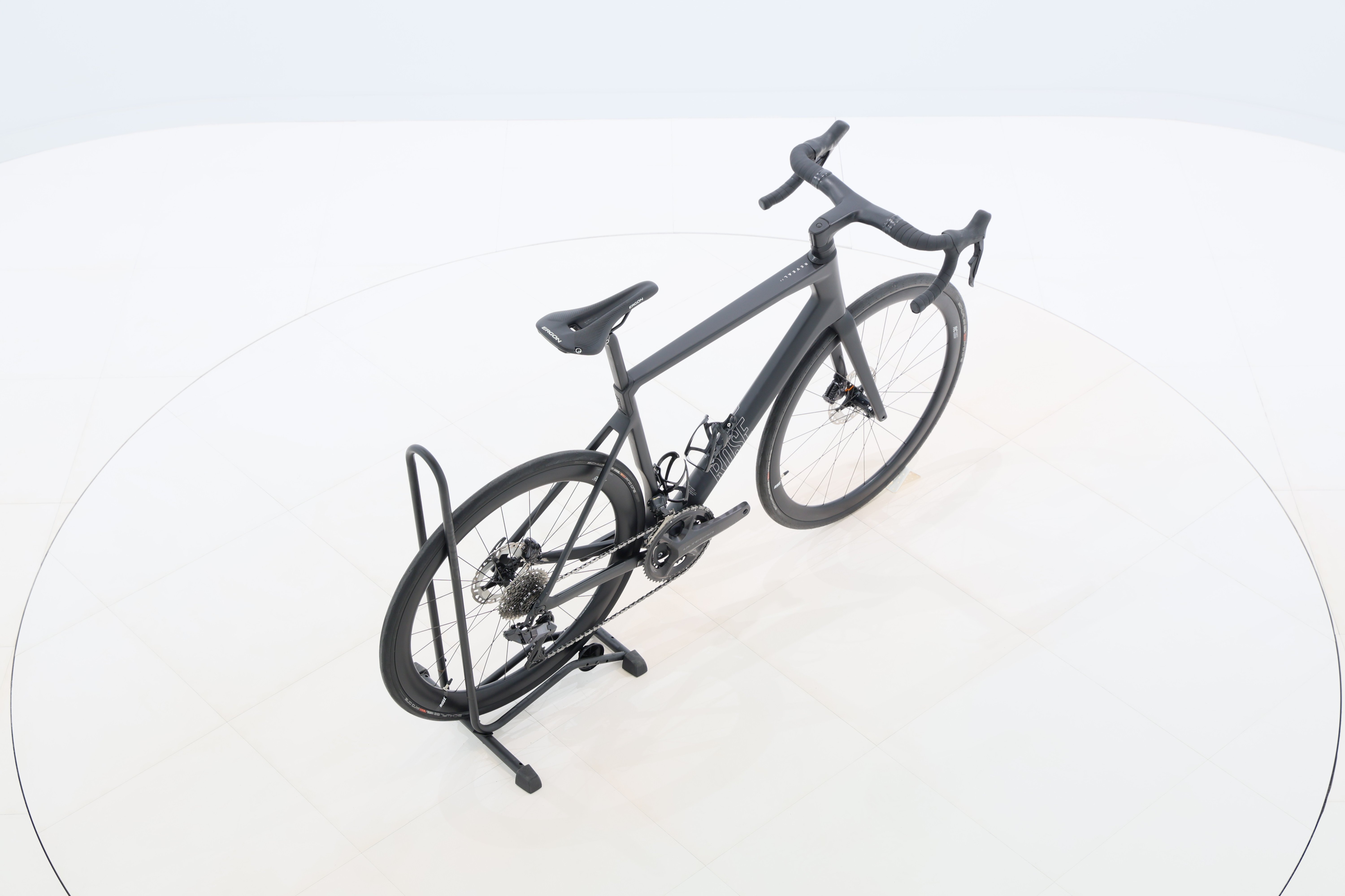 f0522810-014b-4b07-9361-6cf5e0e0ce68