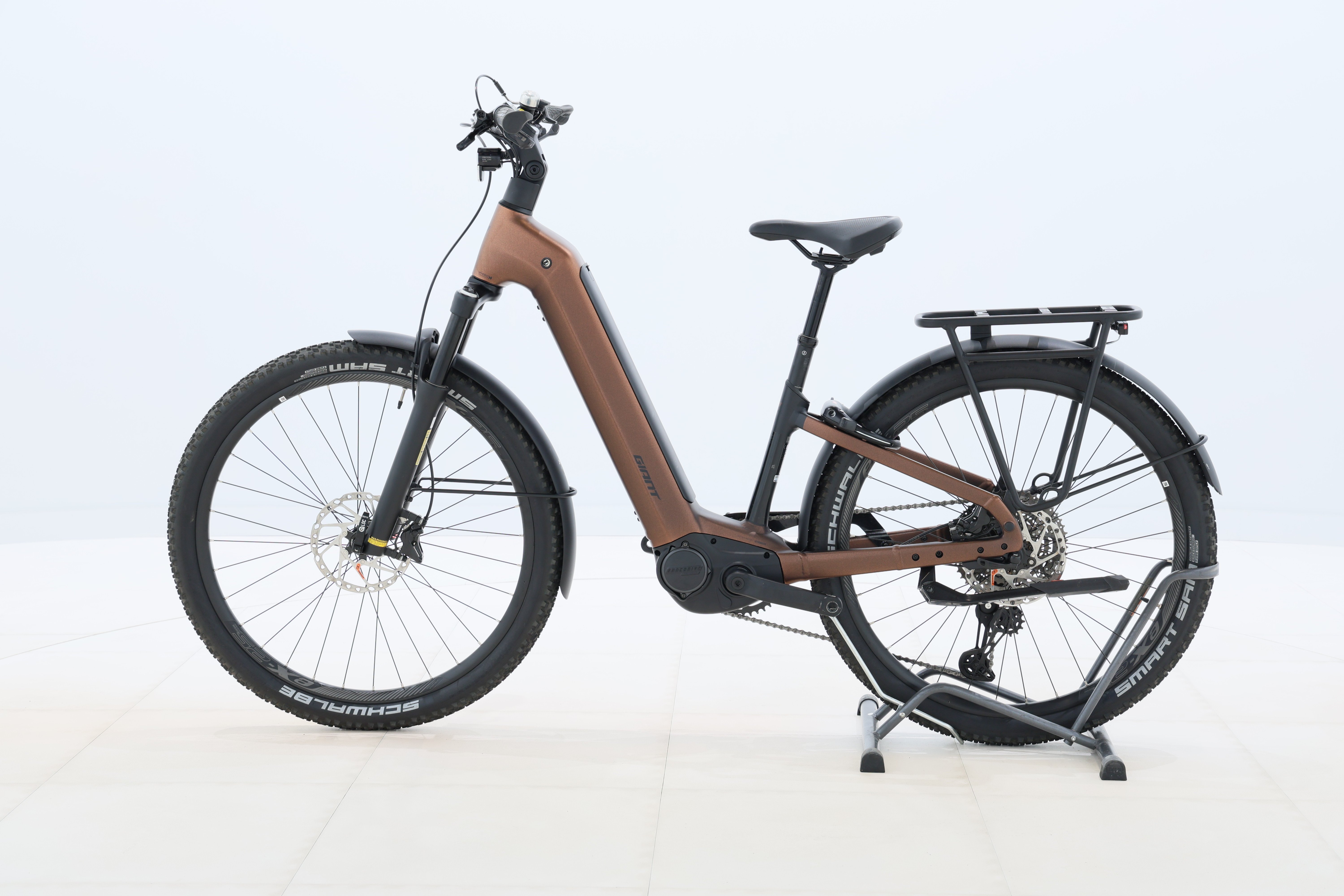 b40a0063-0da6-4346-9108-757f71a35b37