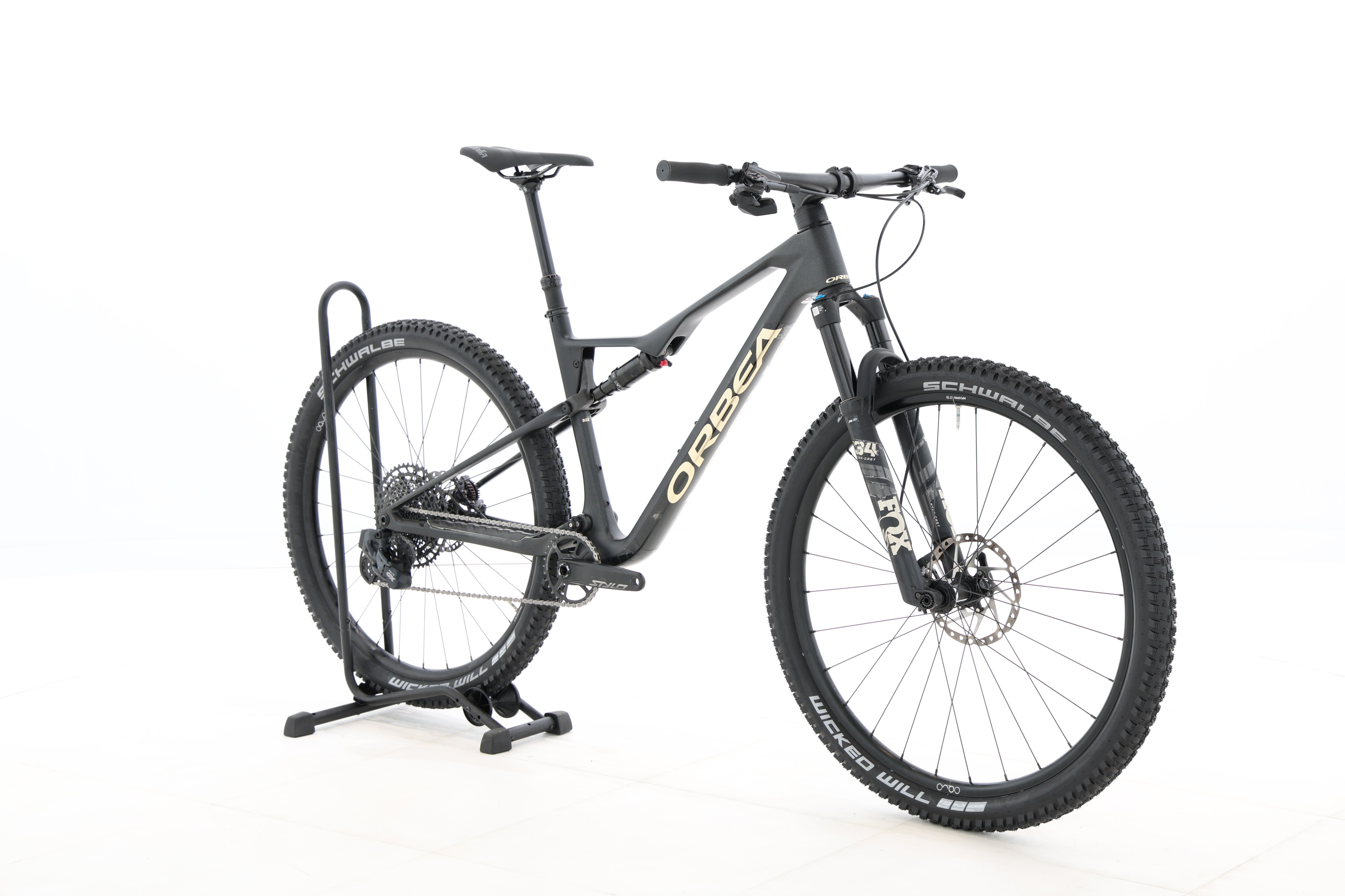 c38d129a-cf95-4bce-93ff-2c590e8a8207