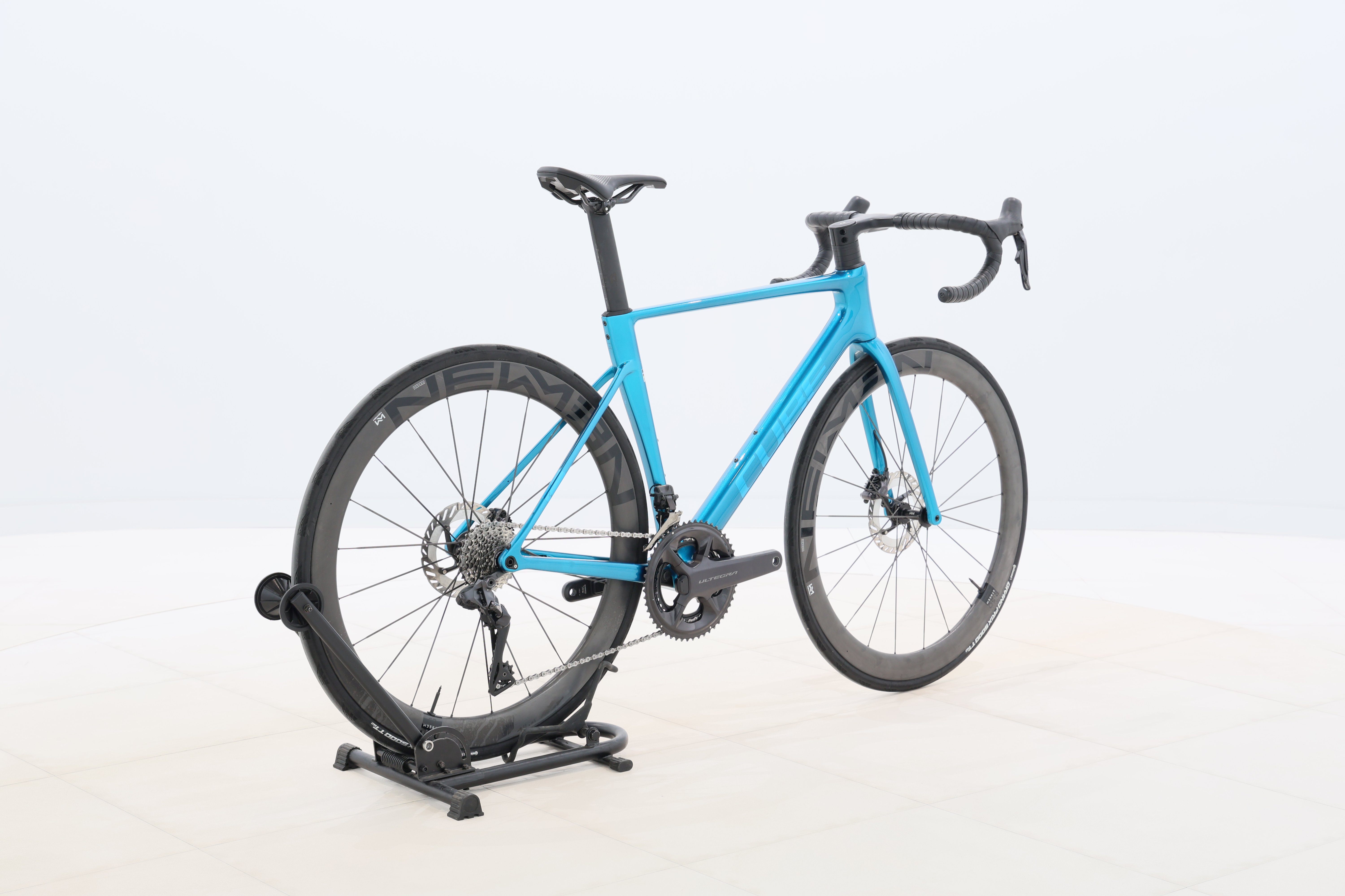 c03a0c8f-2e32-4e3e-8e6e-c4d9d6a5a6a1