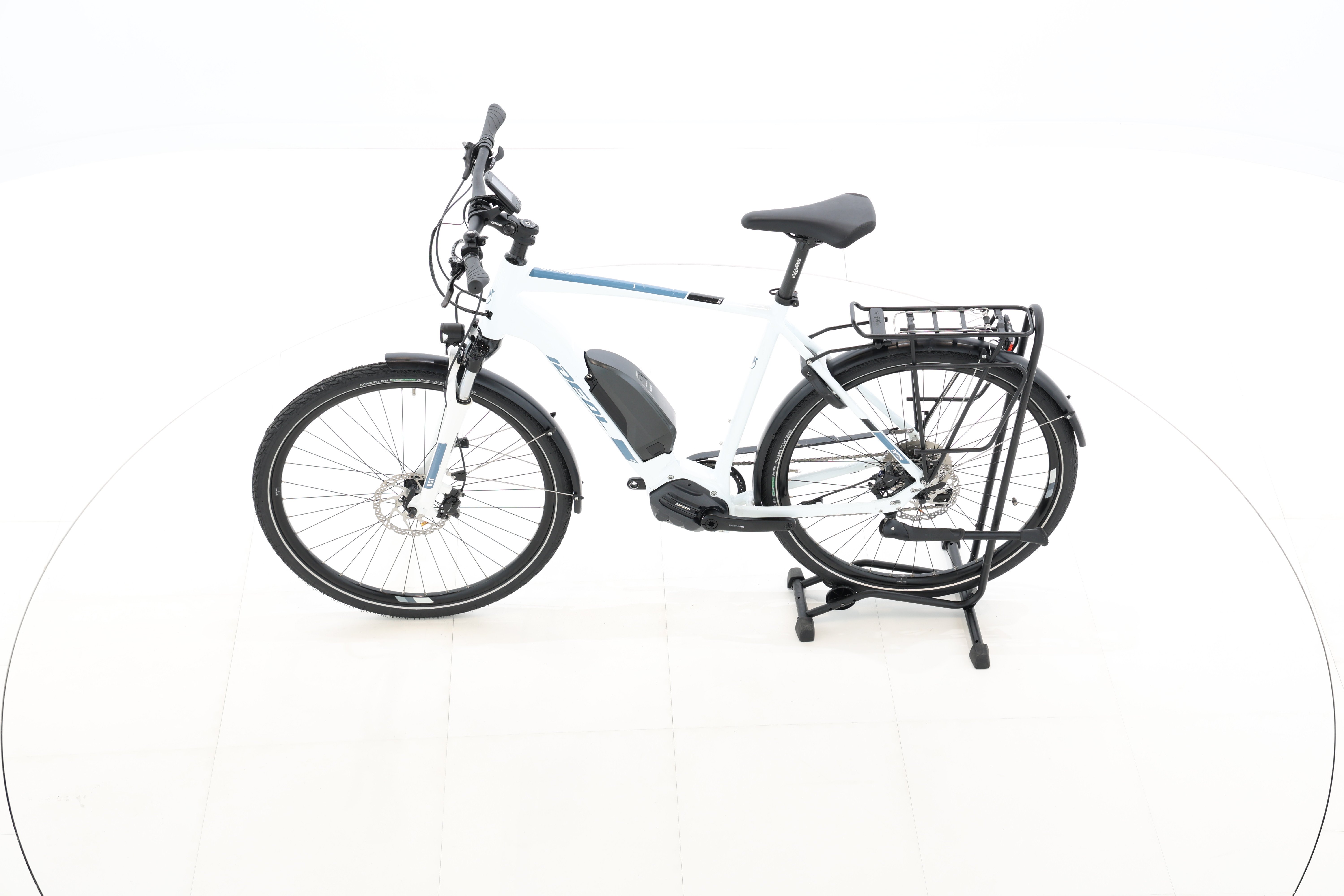 5c2272fd-8d8d-4ddd-9051-5f95e63d4654