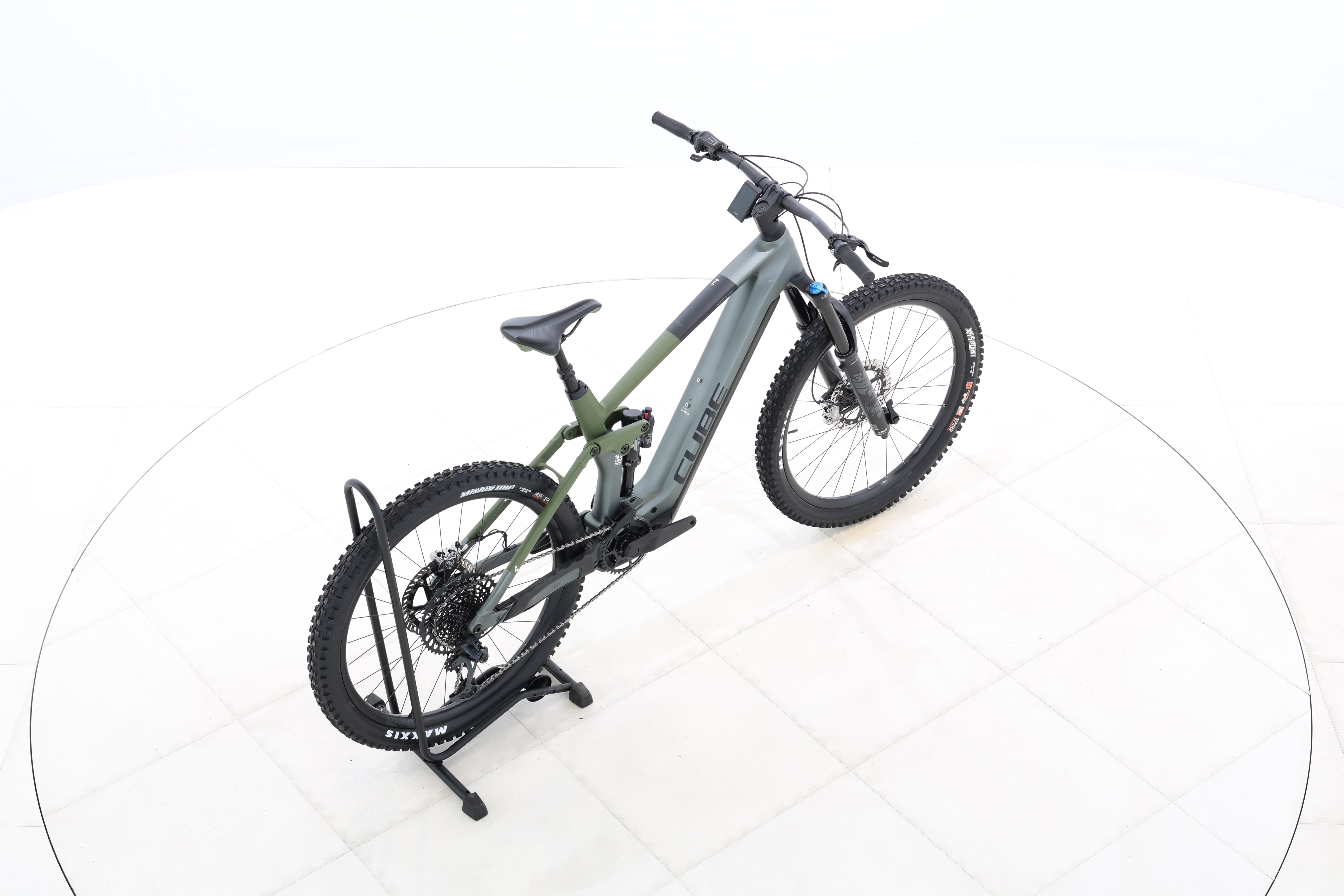 cafb01a0-842c-44b4-9453-bf0931a72f8c