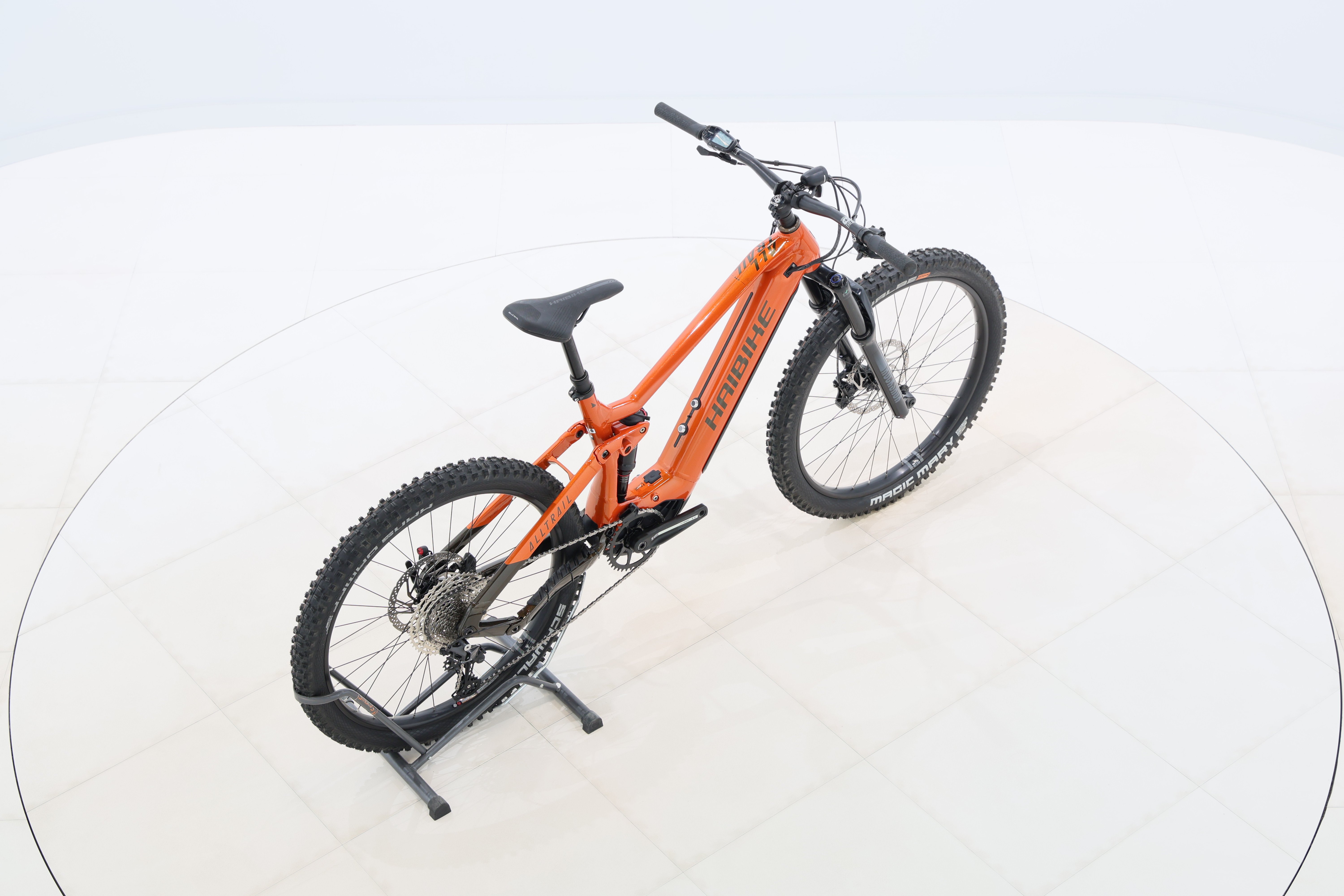 57bfeb90-d8f9-40bf-a10b-829cbae617a7