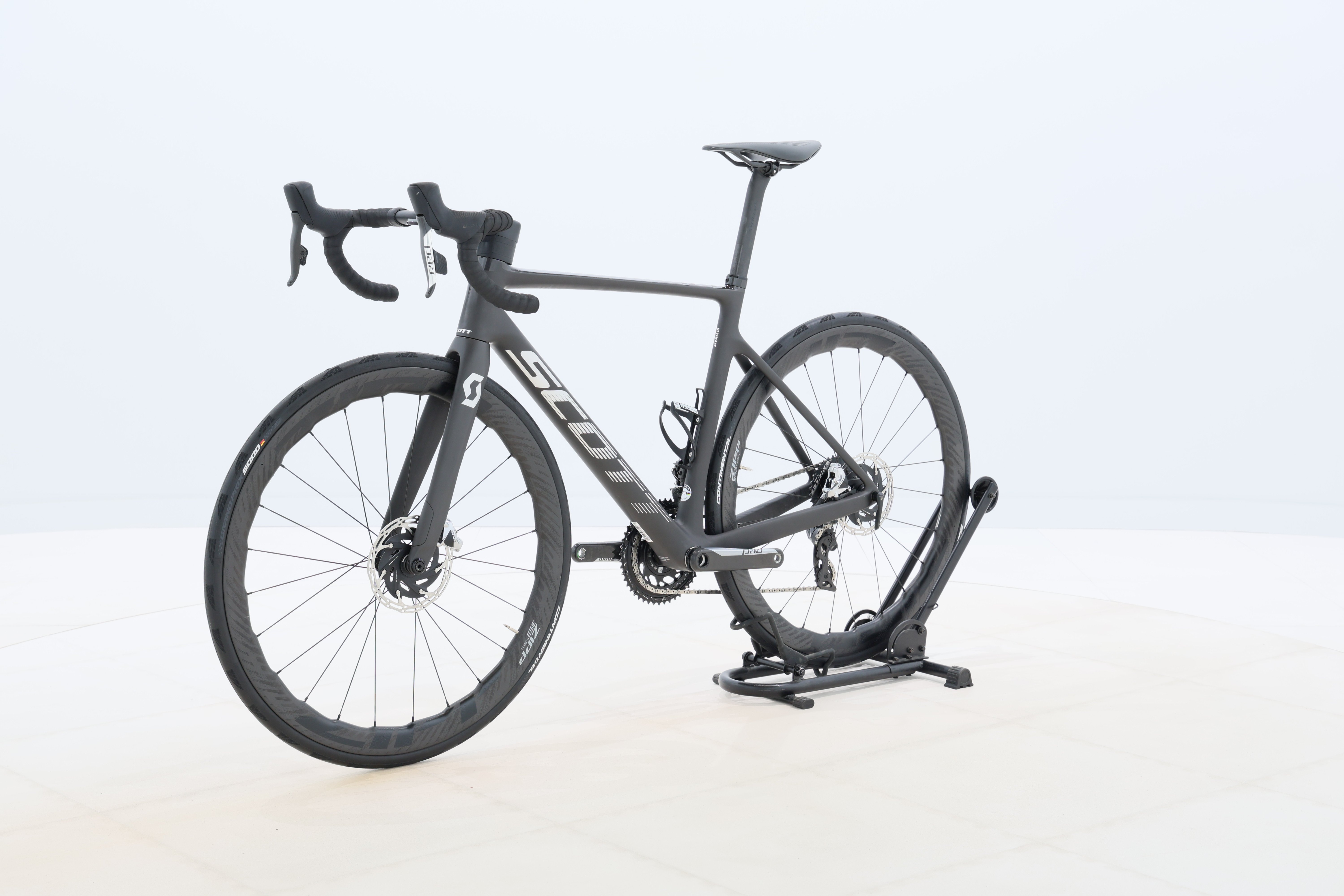 43c61fdc-2d27-43f3-9bb9-69fe7c03076b